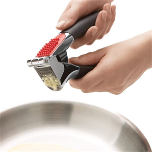 Oxo 11107400 GG Sarımsak Ezici 