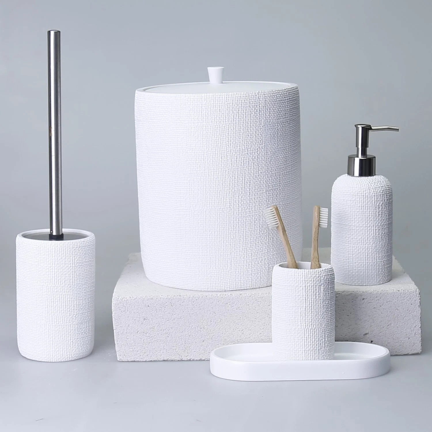 By Selim Natural Beyaz 5 Parça Polyester Banyo Seti 