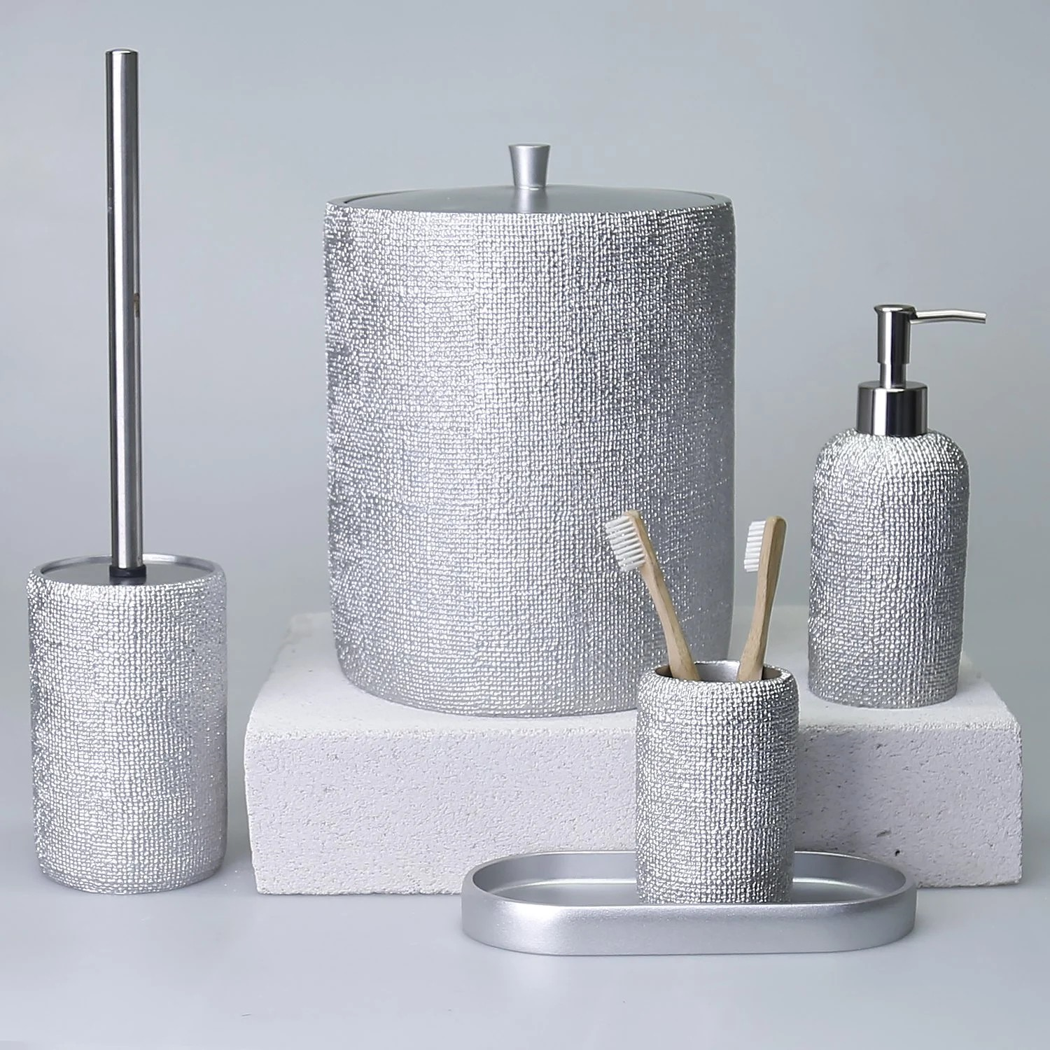 By Selim Natural Gümüş 5 Parça Polyester Banyo Seti 