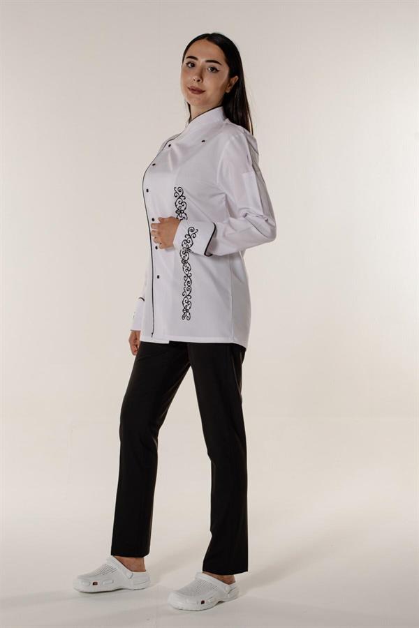 Beyaz Aşçı ve Mutfak Şef Ceketi Siyah Nakış Desenli ve Biyeli