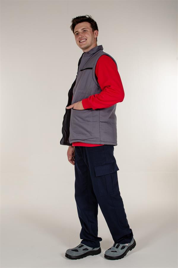 Gri Pamuklu Ve İçi Polarlı Çok Cepli Kışlık Yelek