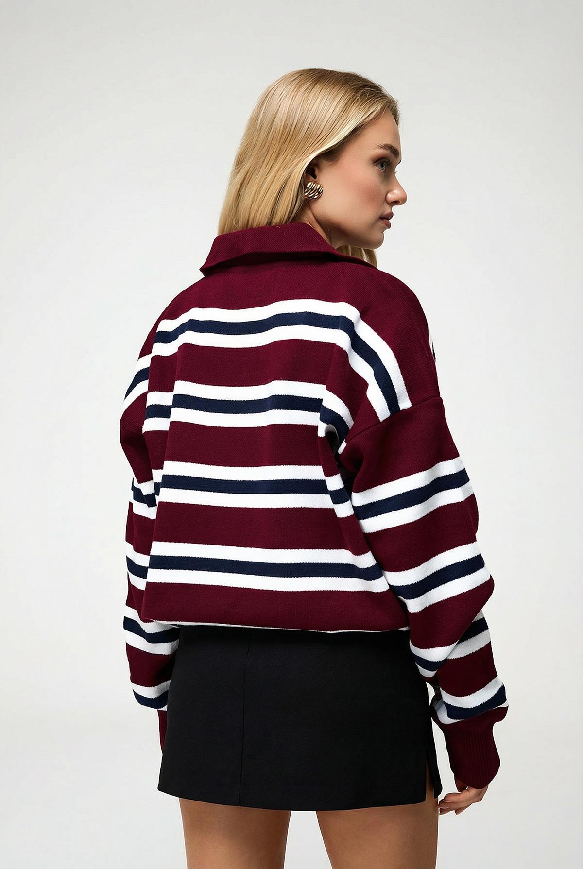 Kadın Çizgili Düğmeli Polo Yaka Triko Kazak Bordo