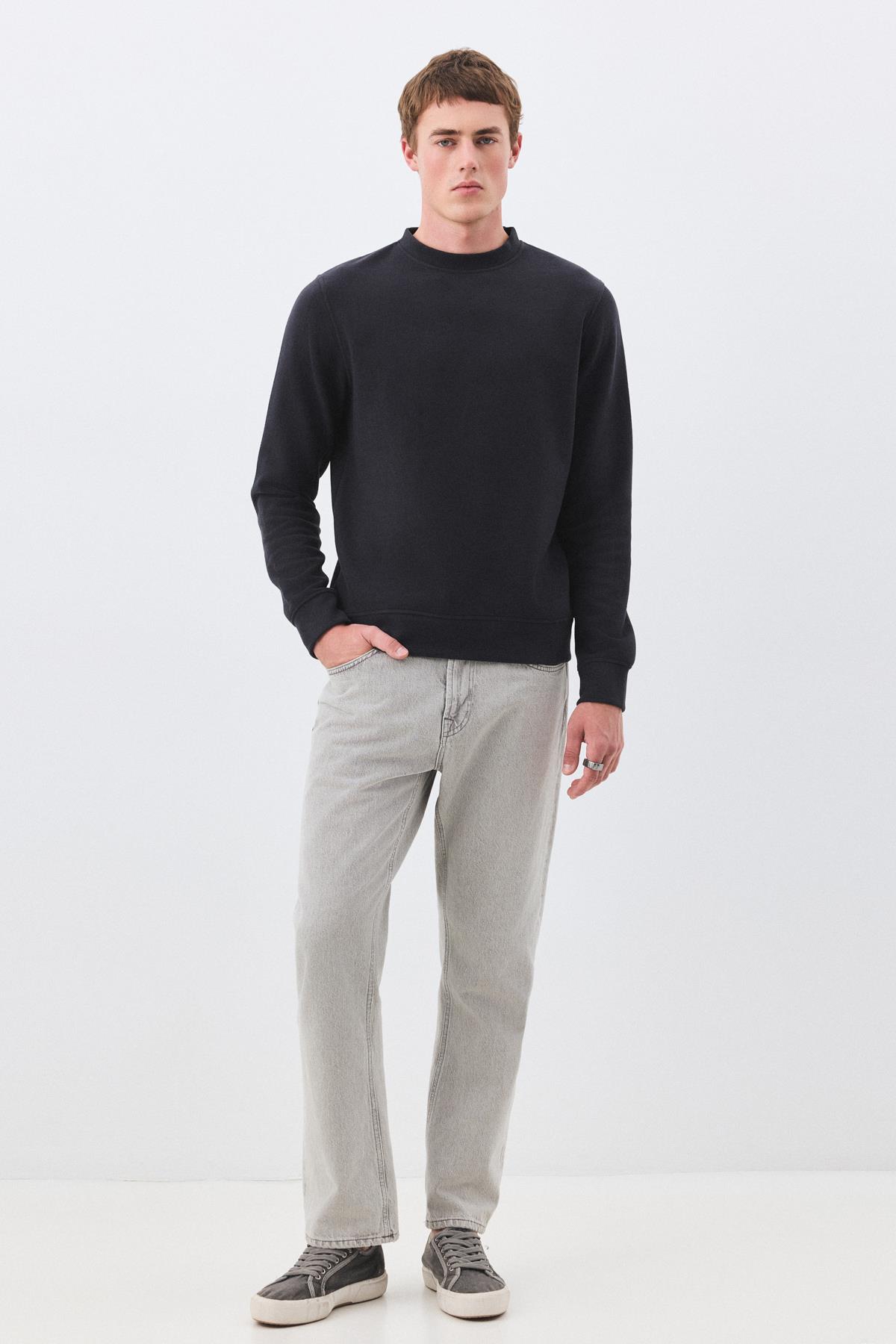 Erkek Slim Fit Pamuklu Selanik Kumaş Bisiklet Yaka Sweatshirt Füme