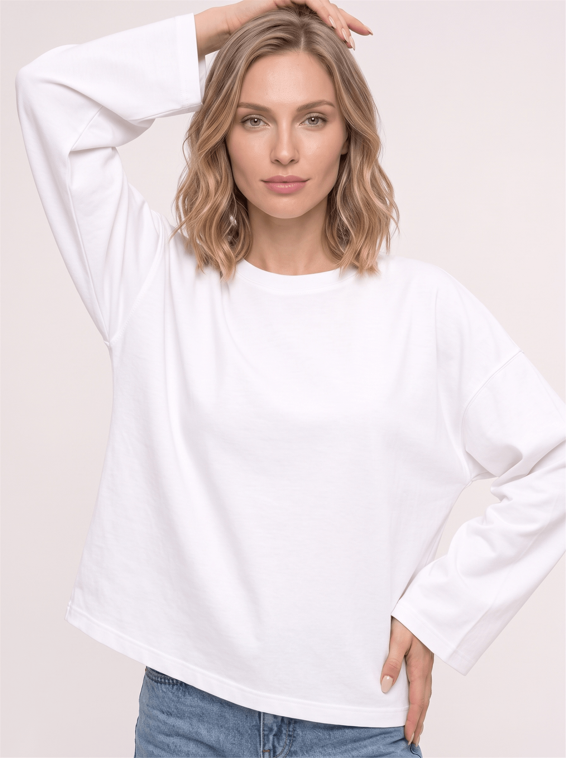 Kadın %100 Pamuk Bisiklet Yaka Uzun Kollu T-shirt Beyaz