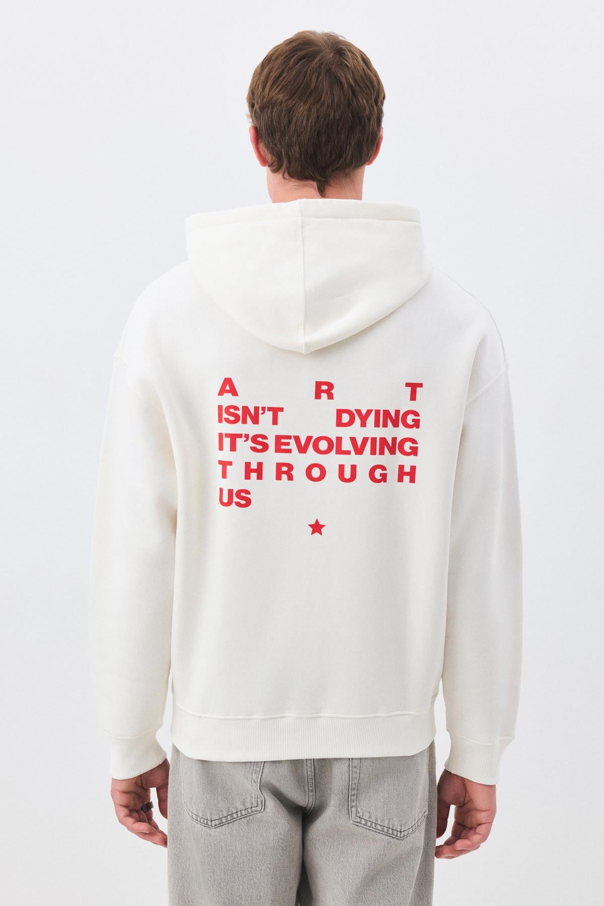 Unisex Art isnt Dying Sweatshirt Beyaz