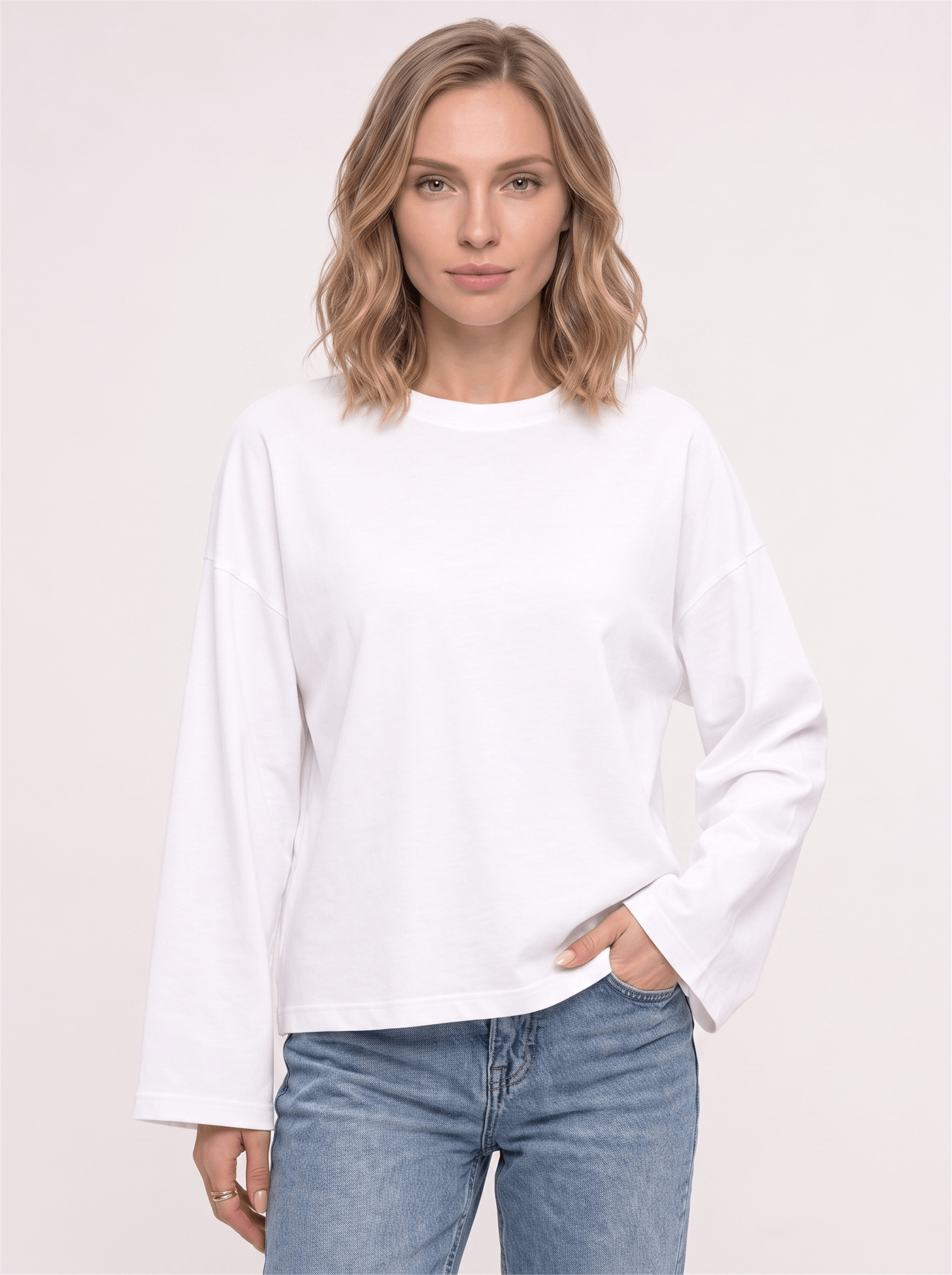 Kadın %100 Pamuk Bisiklet Yaka Uzun Kollu T-shirt Beyaz