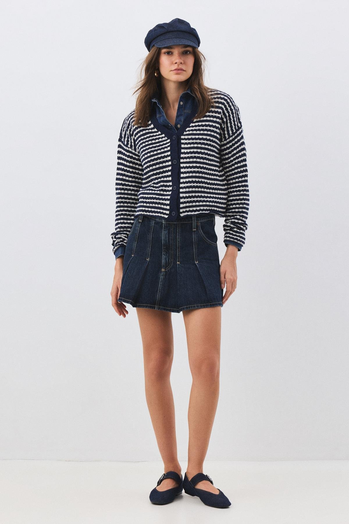 Kadın V Yaka İnce Çizgili Triko Hırka Lacivert 6948