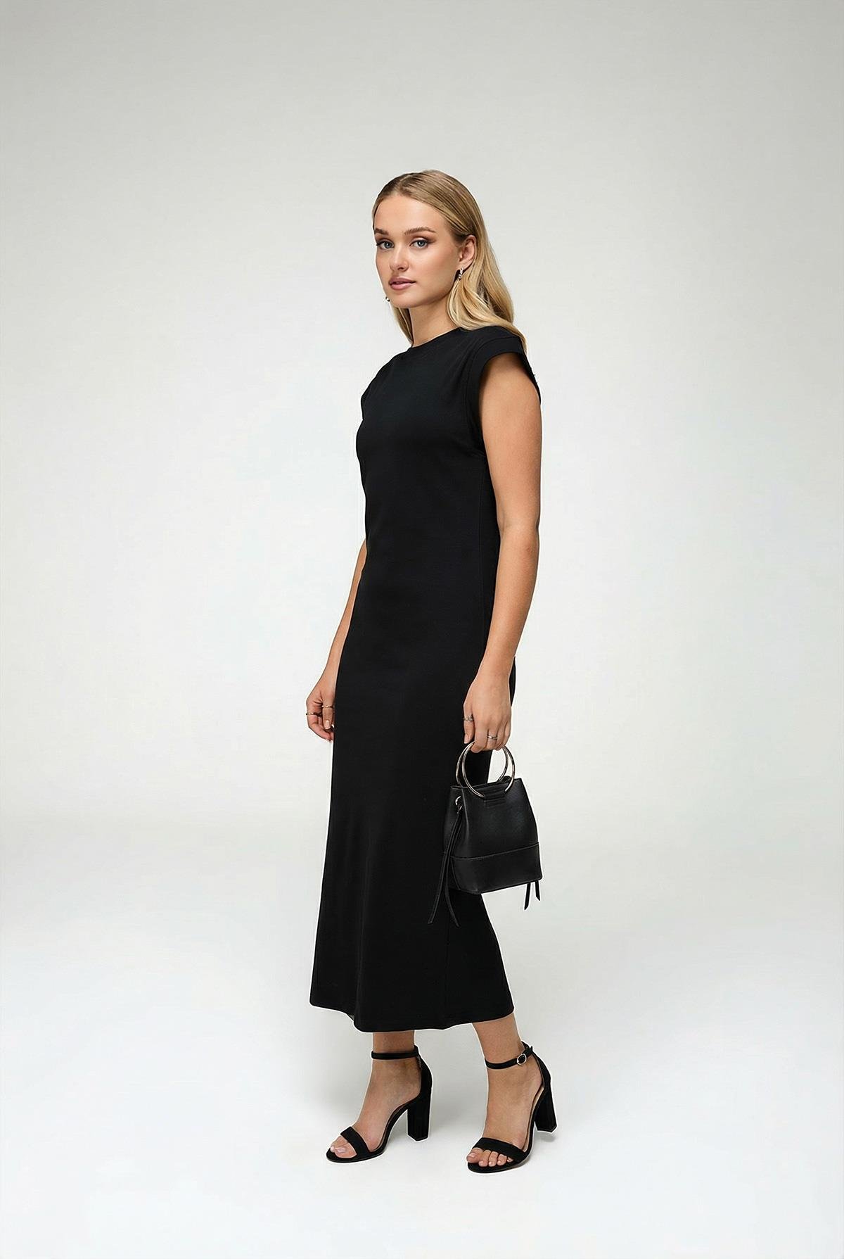 Kadın Yarasa Kol Uzun Elbise Siyah