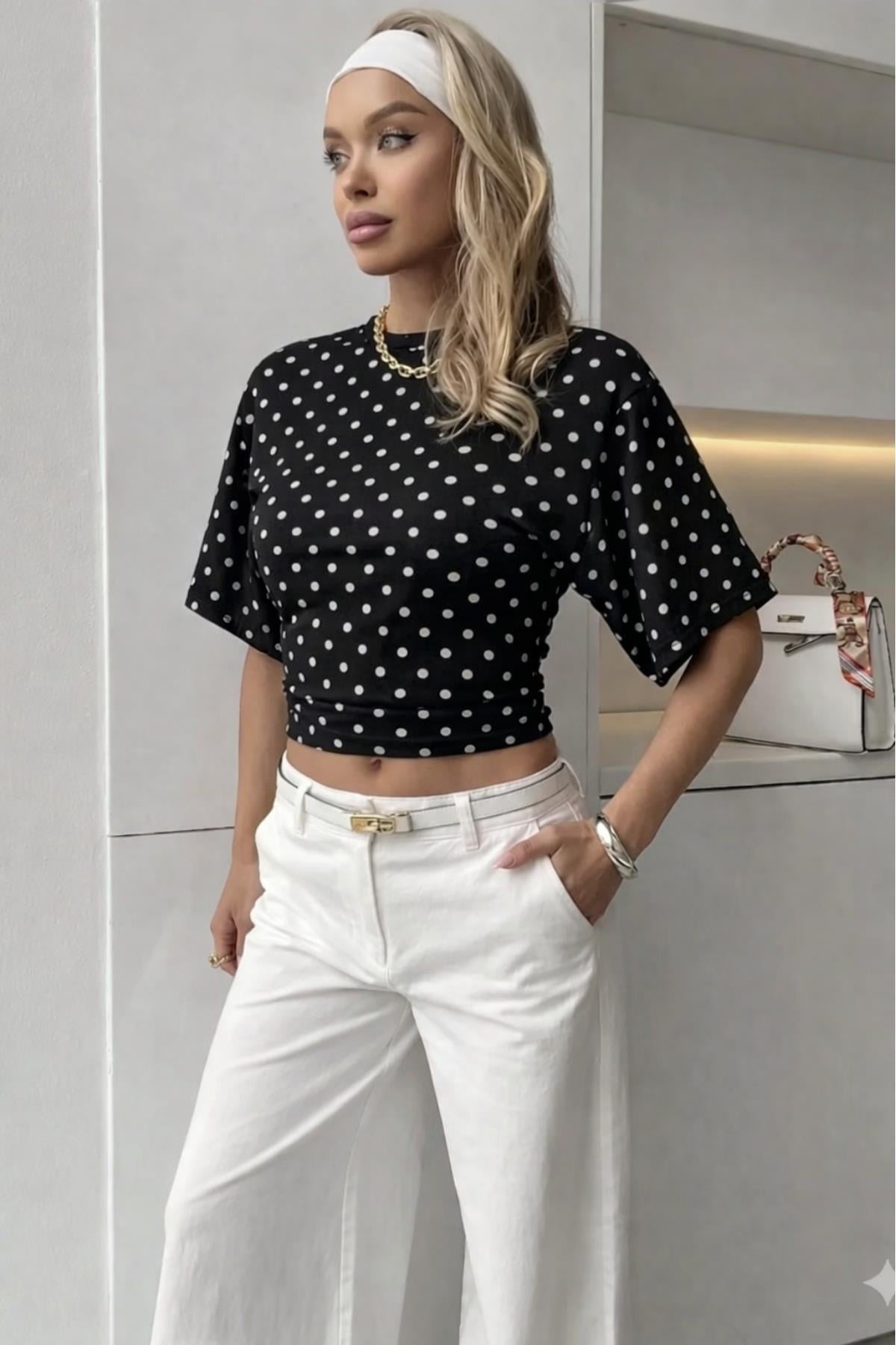 Kadın Puantiyeli Siyah Bele Oturan Geniş Kollu Premium Bluz