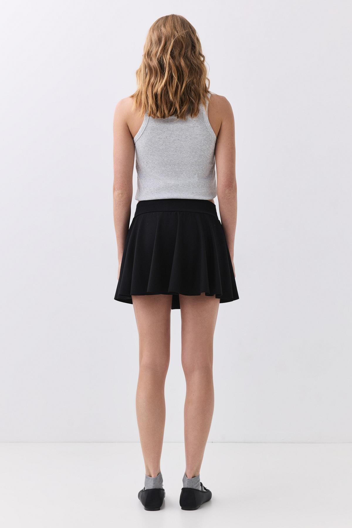 Kadın Mini Kloş Etek Siyah 3012