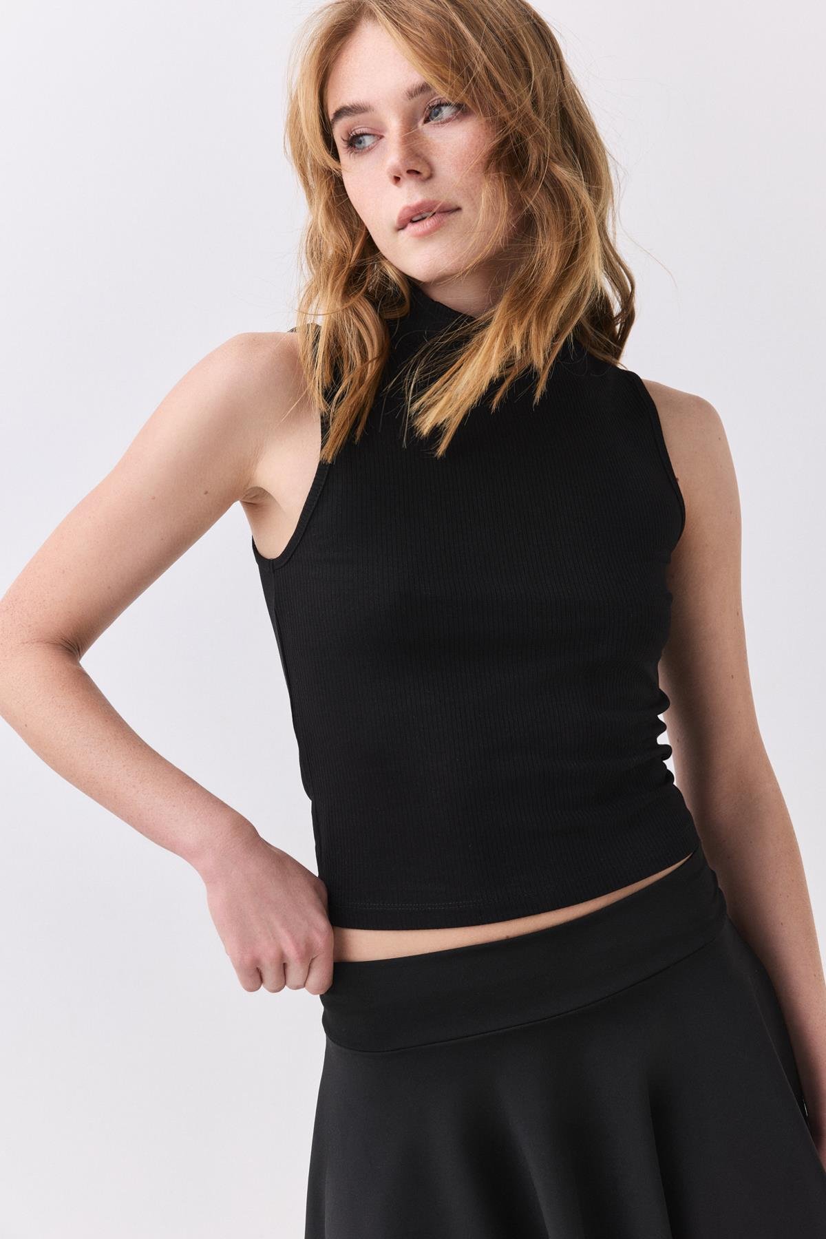 Kadın Viskon Likra Balıkçı Yaka Sıfır Kol Bluz Siyah 4011