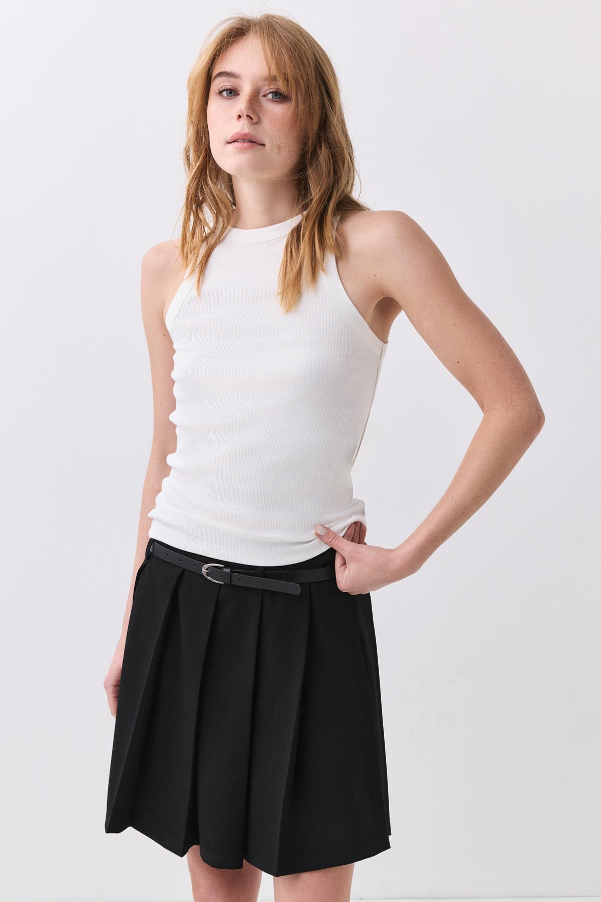 Kadın Pamuklu Askılı Halter Yaka Basic Atlet 2 li Paket Siyah Beyaz 9011