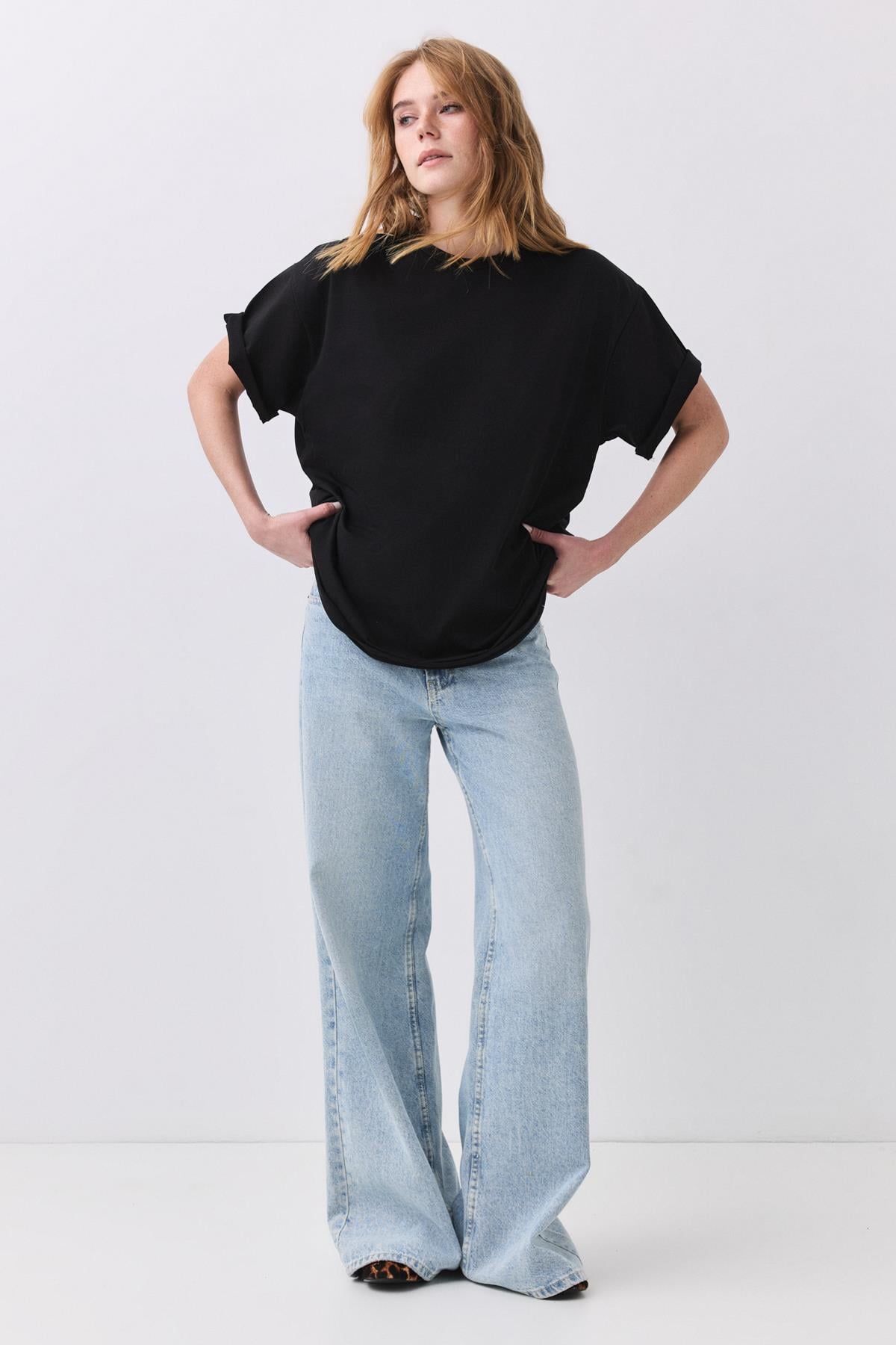 Kadın Pamuk Oversize Basic Tshirt Siyah 5012