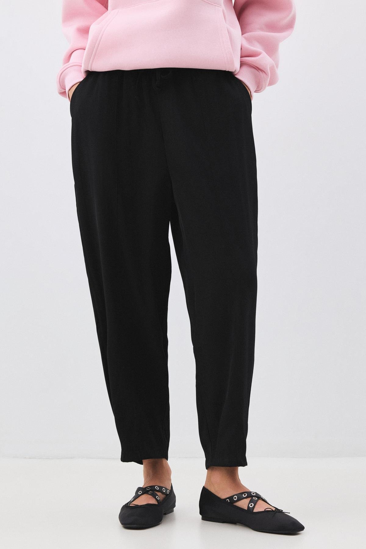 Kadın Beli Lastikli Parçalı Şalvar Pantolon Siyah 4307