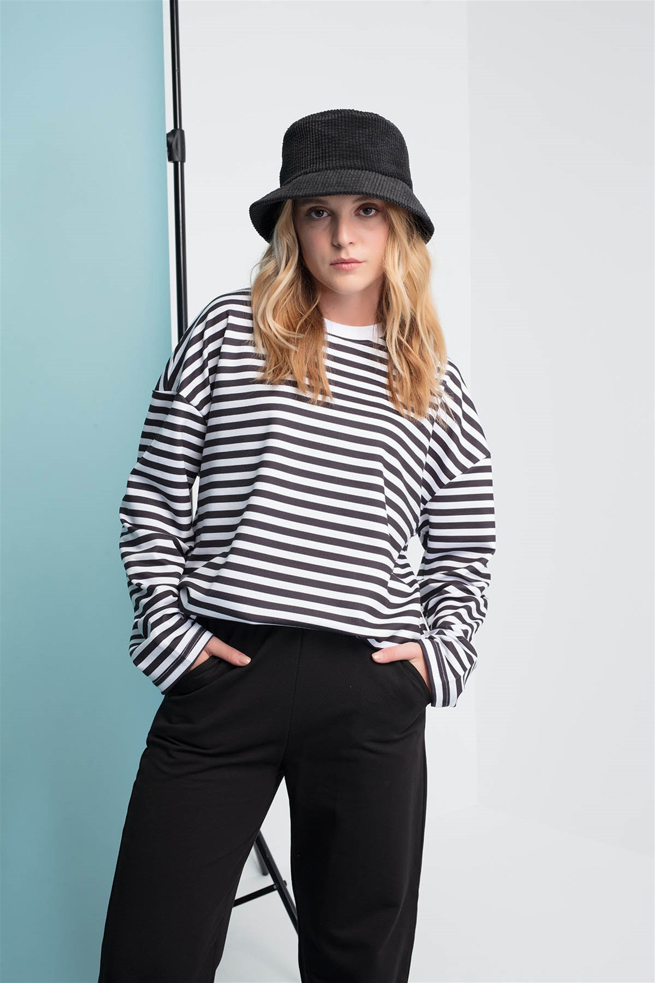 Trendiz Çizgili Yuvarlak Yaka Siyah Sweatshirt Hoodie 141105