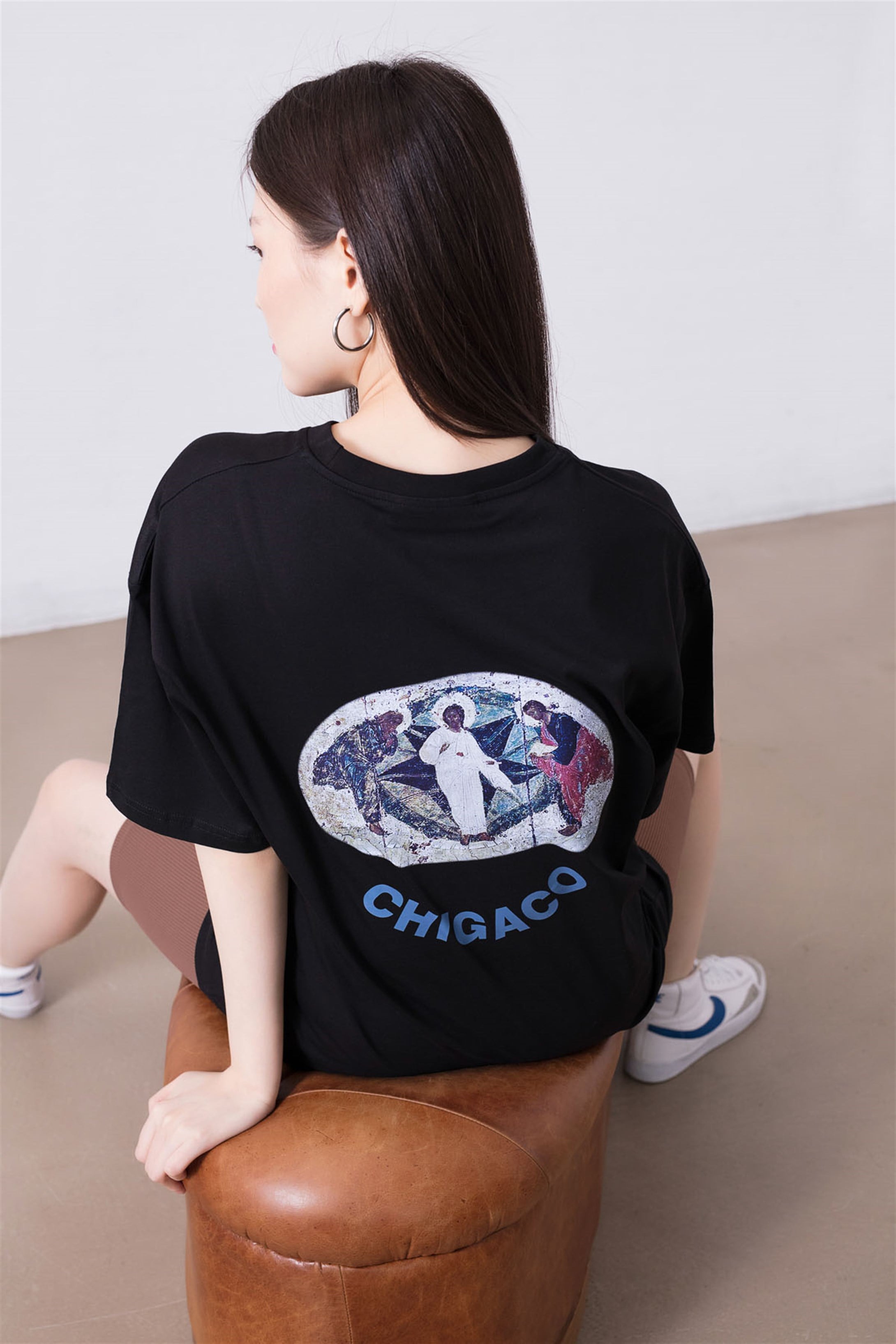 Trendiz Unisex Jesus is King Siyah Tshirt