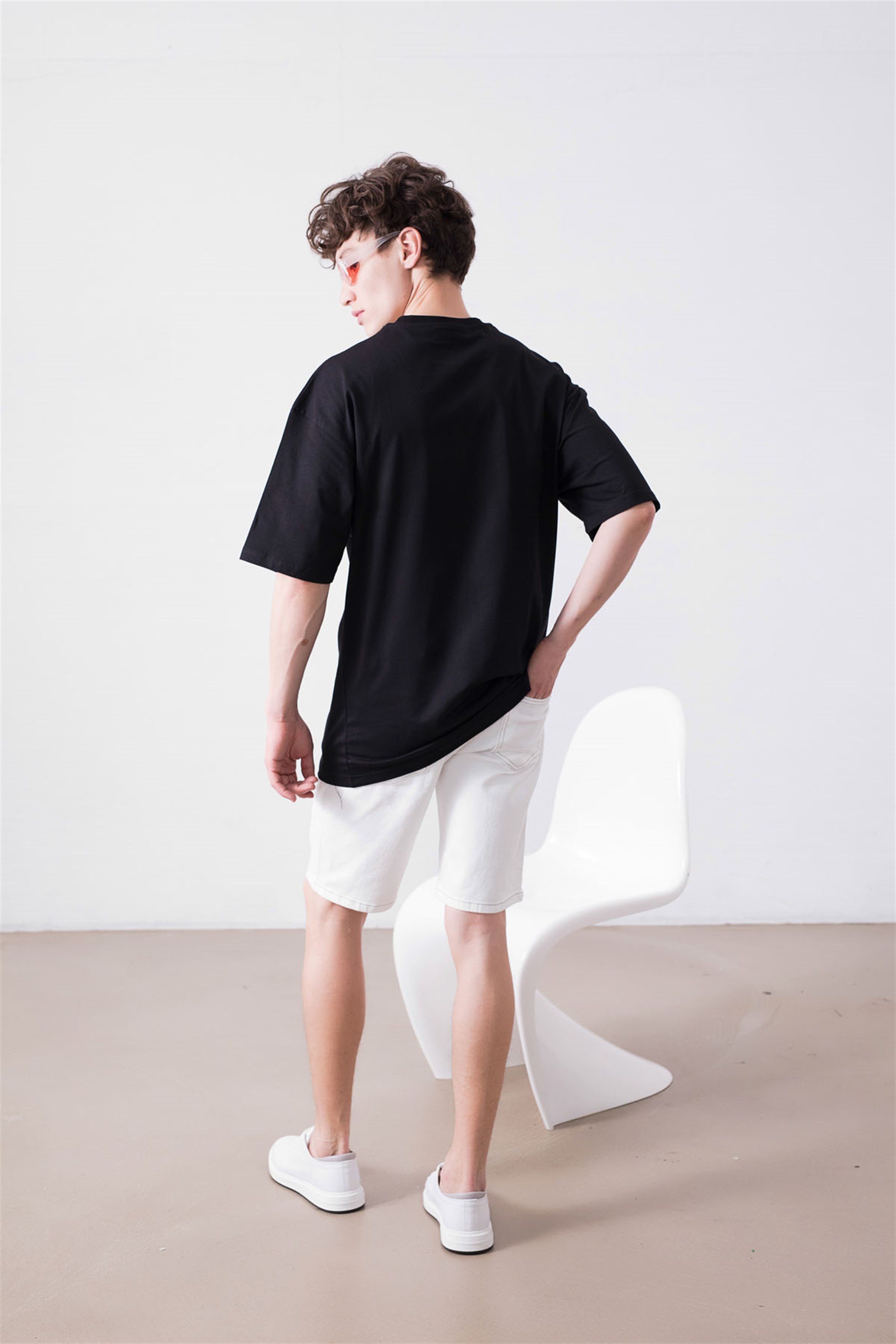 Trendiz Unisex Kalp Siyah Tshirt
