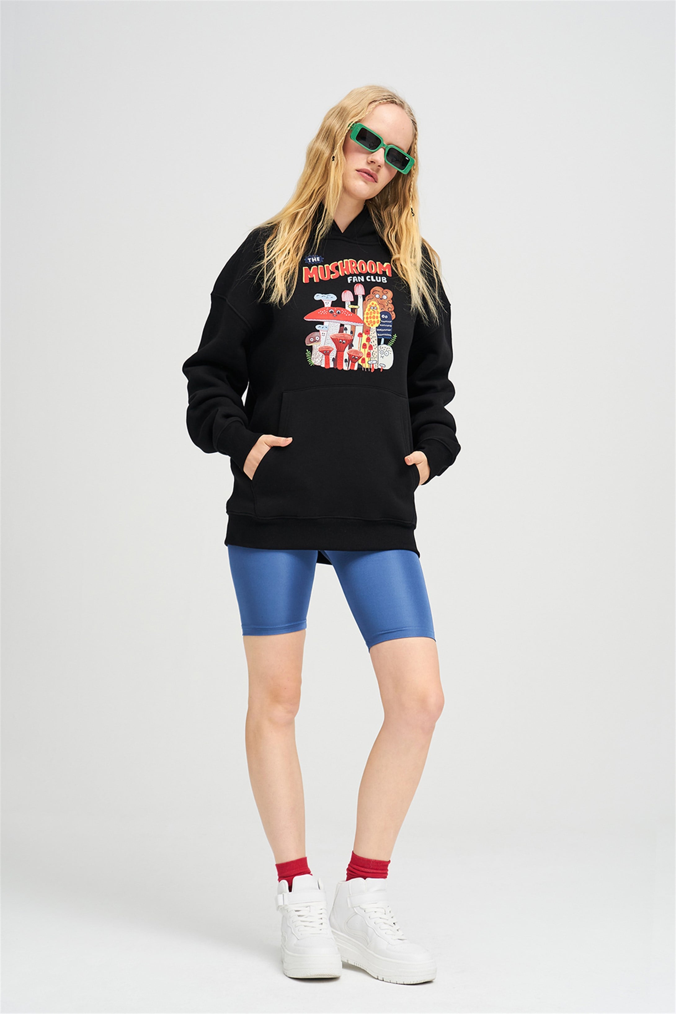 Trendiz Unisex The Mushroom Fan Club Siyah Sweatshirt Hoodie