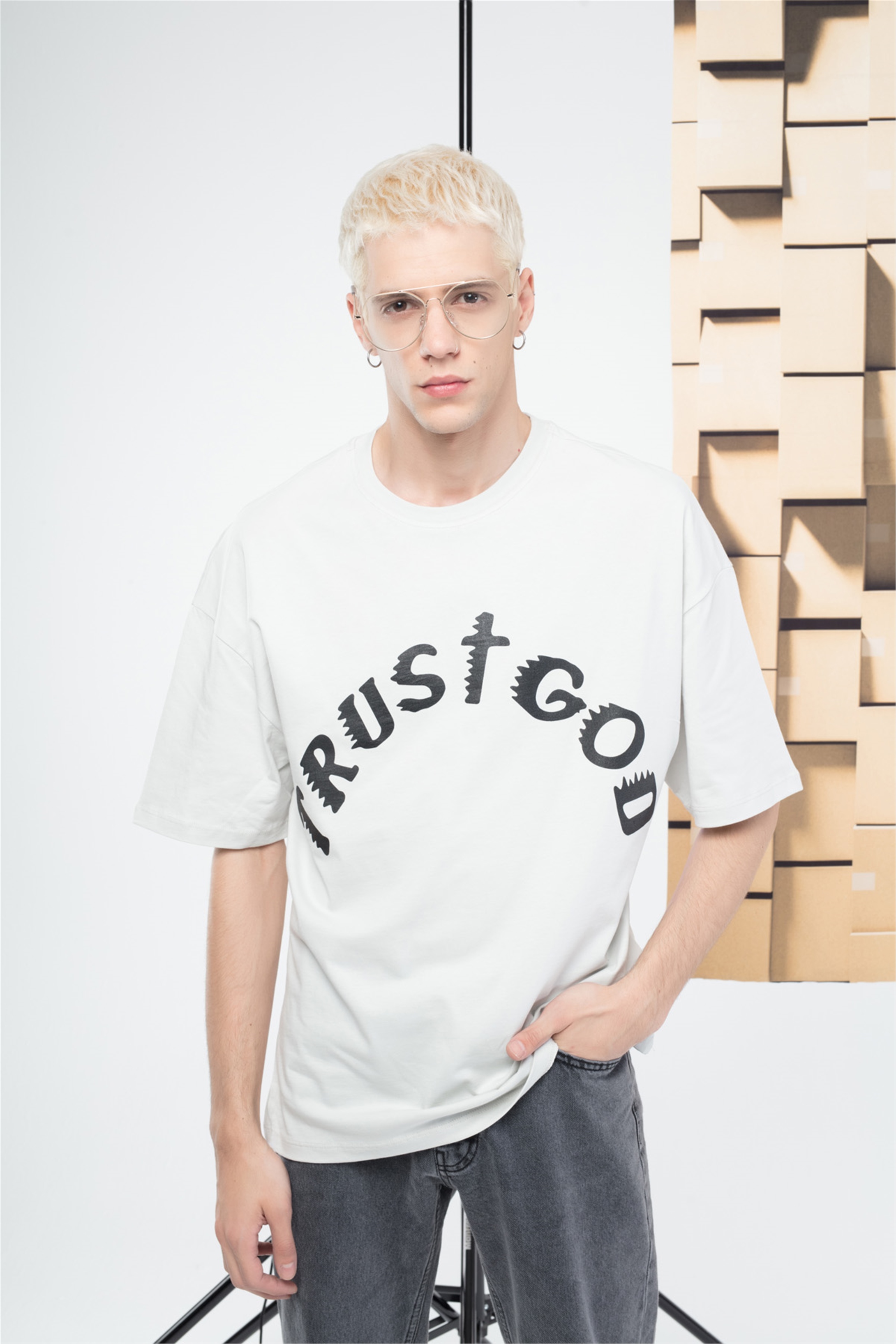 Trendiz Erkek TrustGod Tshirt Beyaz