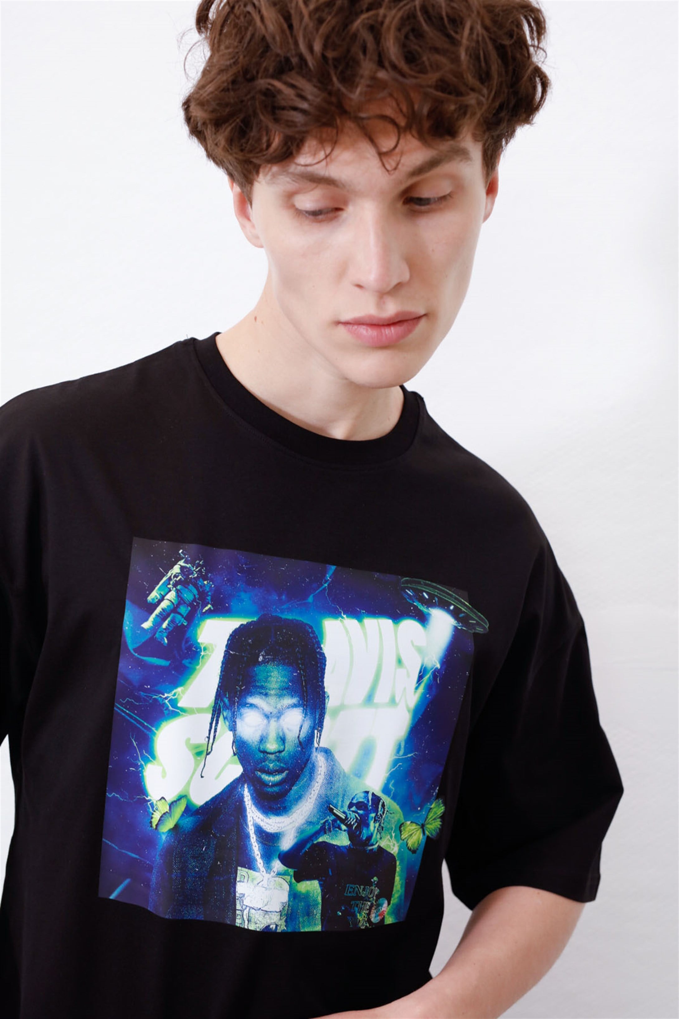 Trendiz Unisex Ufo Travis Scott Siyah Tshirt