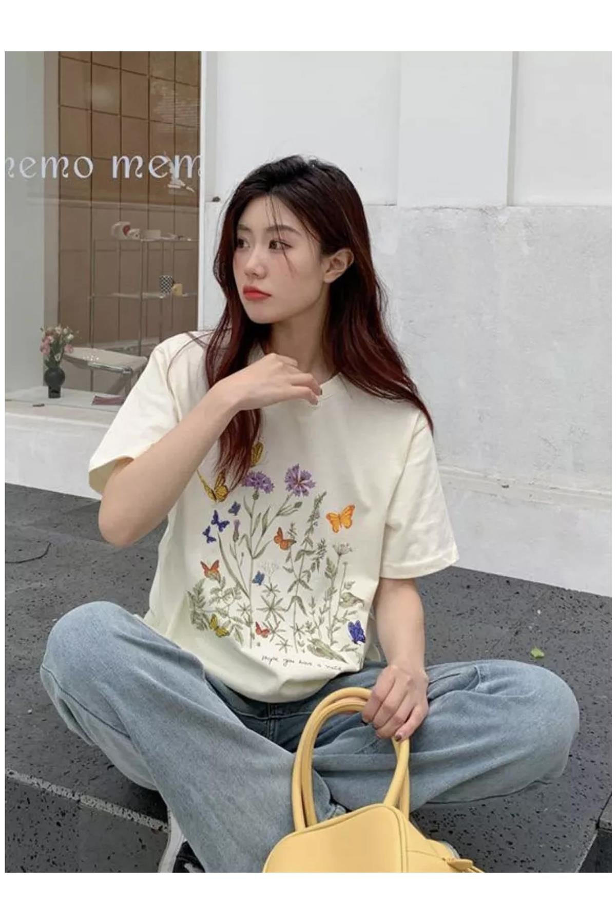 Unisex Flowers Tshirt Beyaz