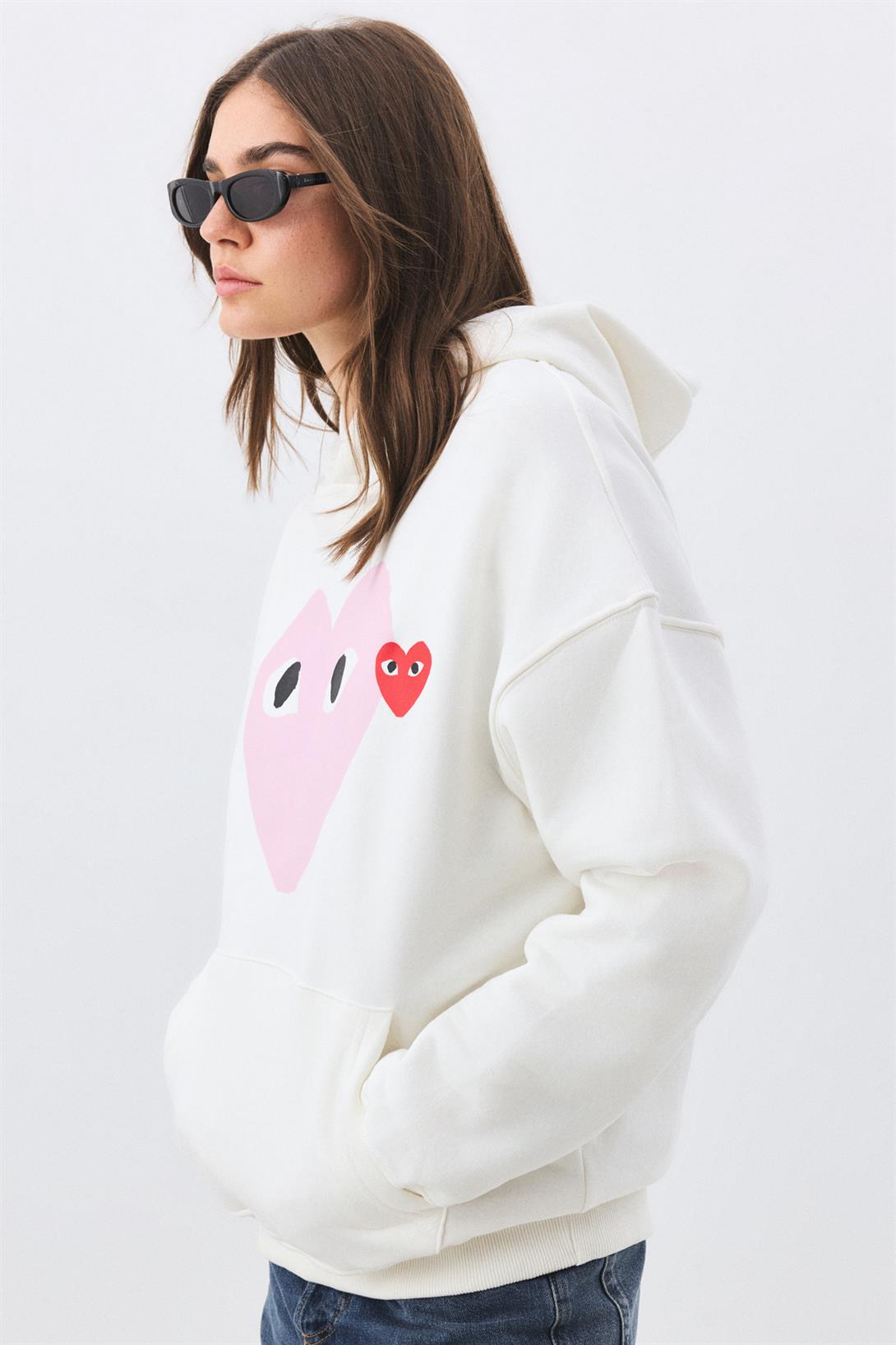 Unisex Pembe & Kırmızı Kalp Sweatshirt Beyaz