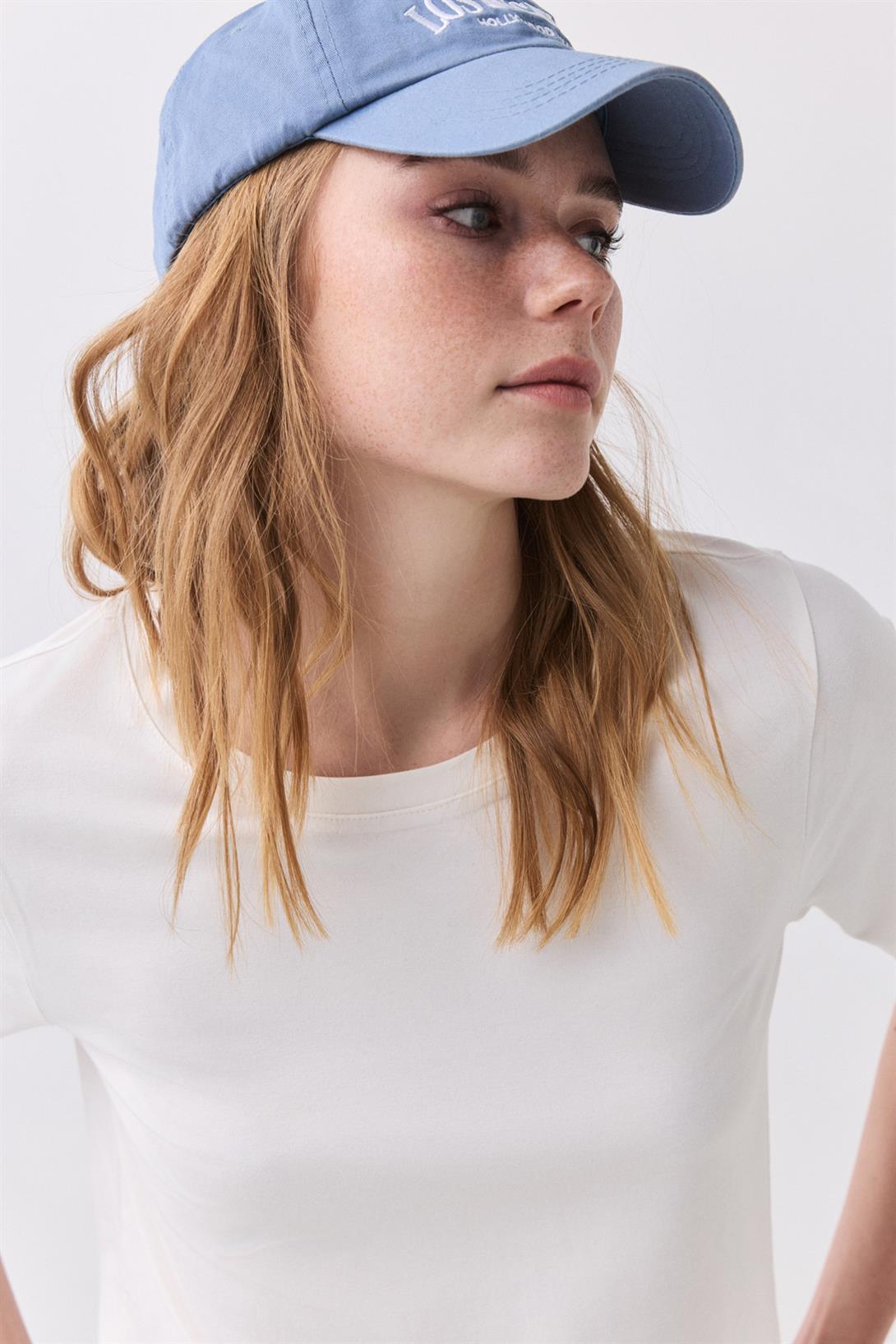 Kadın Slim Basic Viskon Tshirt Ekru 8013