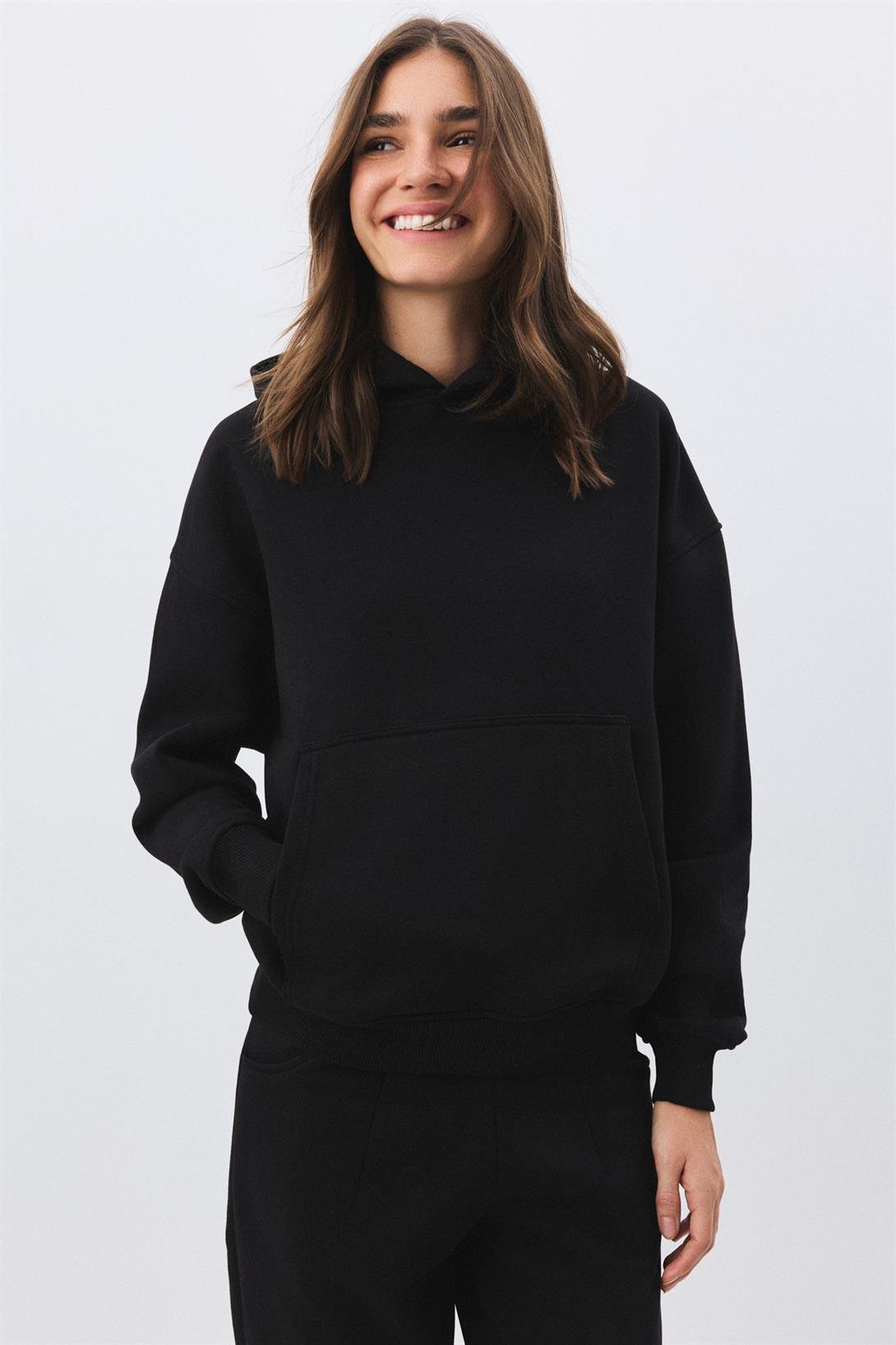 Kadın Premium Kapşonlu Cep Detaylı Eşofman Takımı Siyah 2033