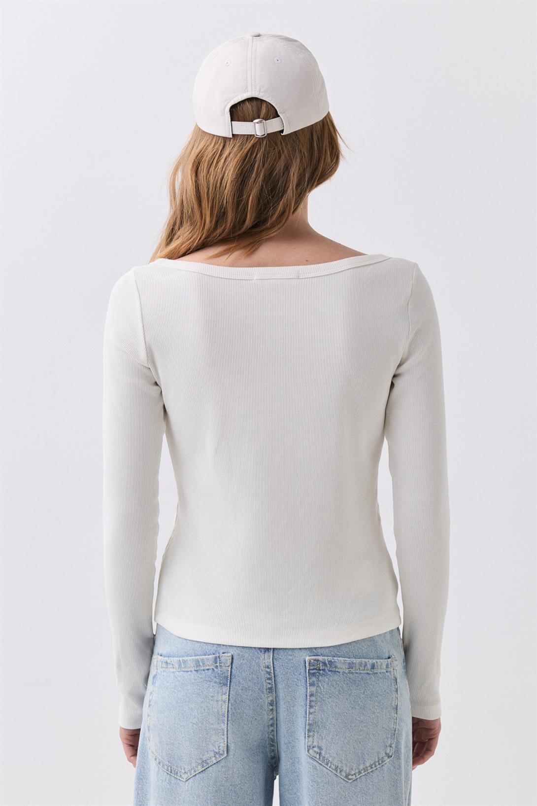 Kadın Kayık Yaka Fitilli Uzun Kollu Bluz Beyaz 9022