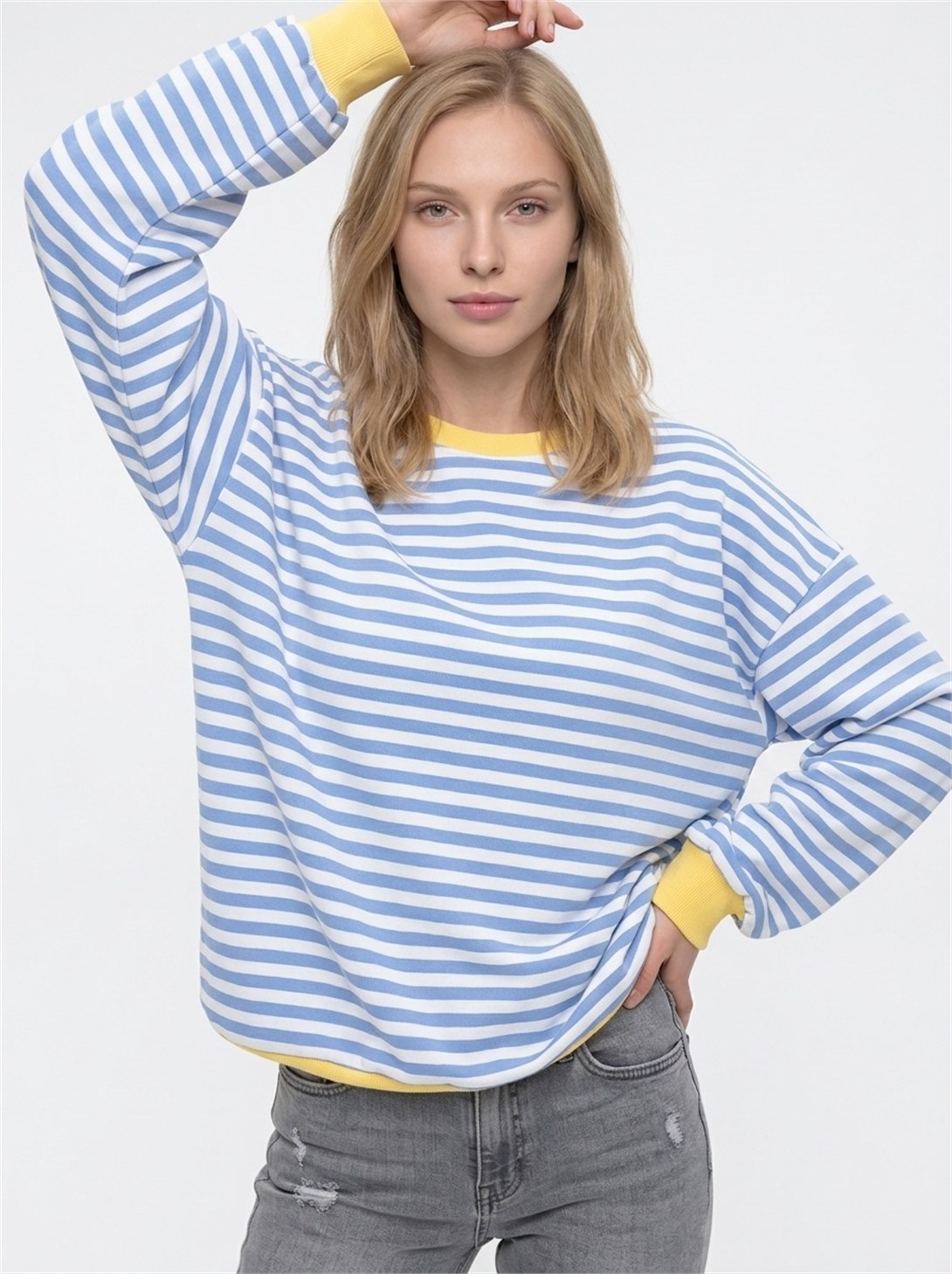 Kadın Çizgili Ribanalı Oversize Sweatshirt Mavi Beyaz