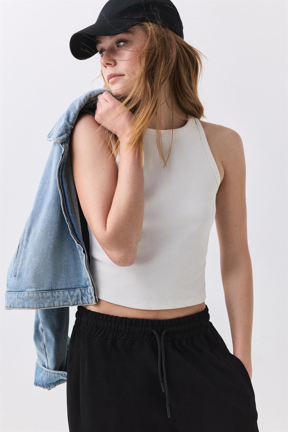 Kadın Bisiklet Yaka Örme Atlet Beyaz 9016