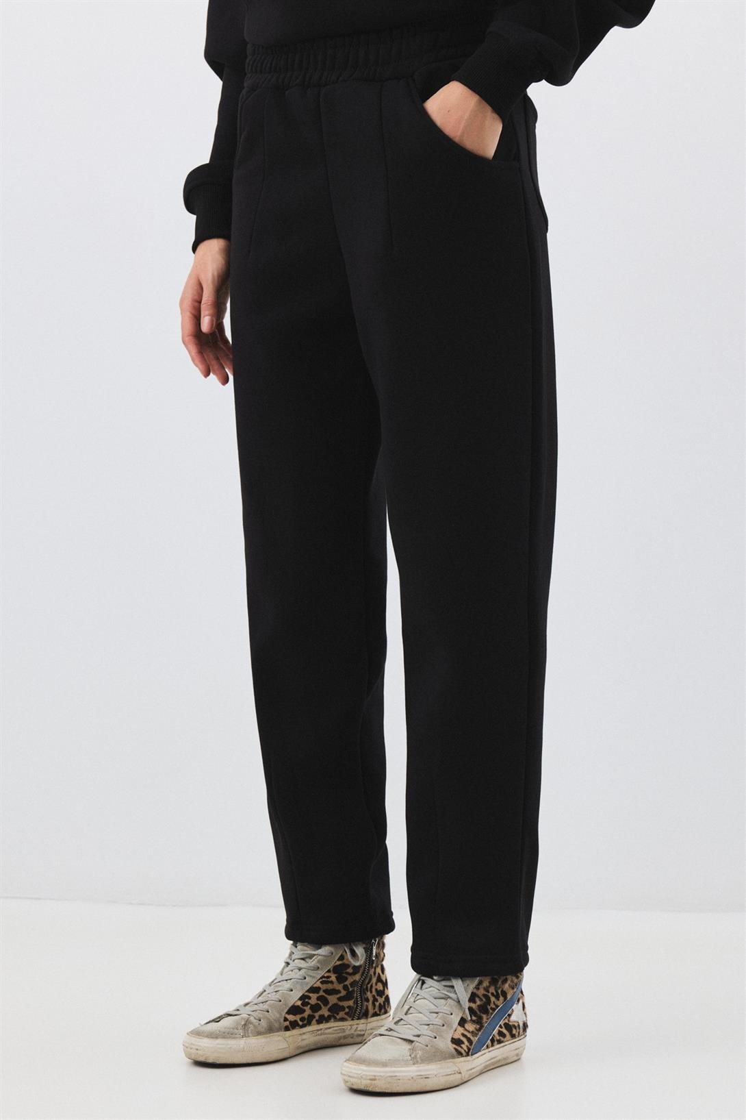 Kadın Premium Kapşonlu Cep Detaylı Eşofman Takımı Siyah 2033