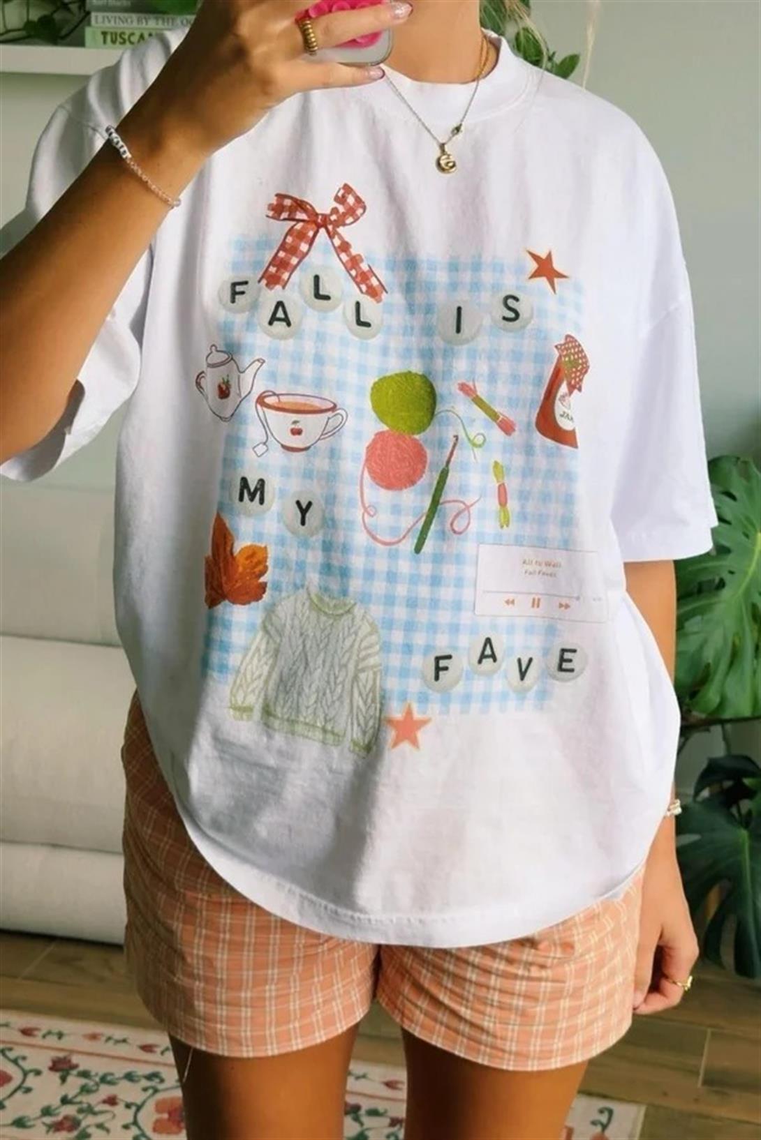 Kadın Fall is My Fave Tshirt Beyaz