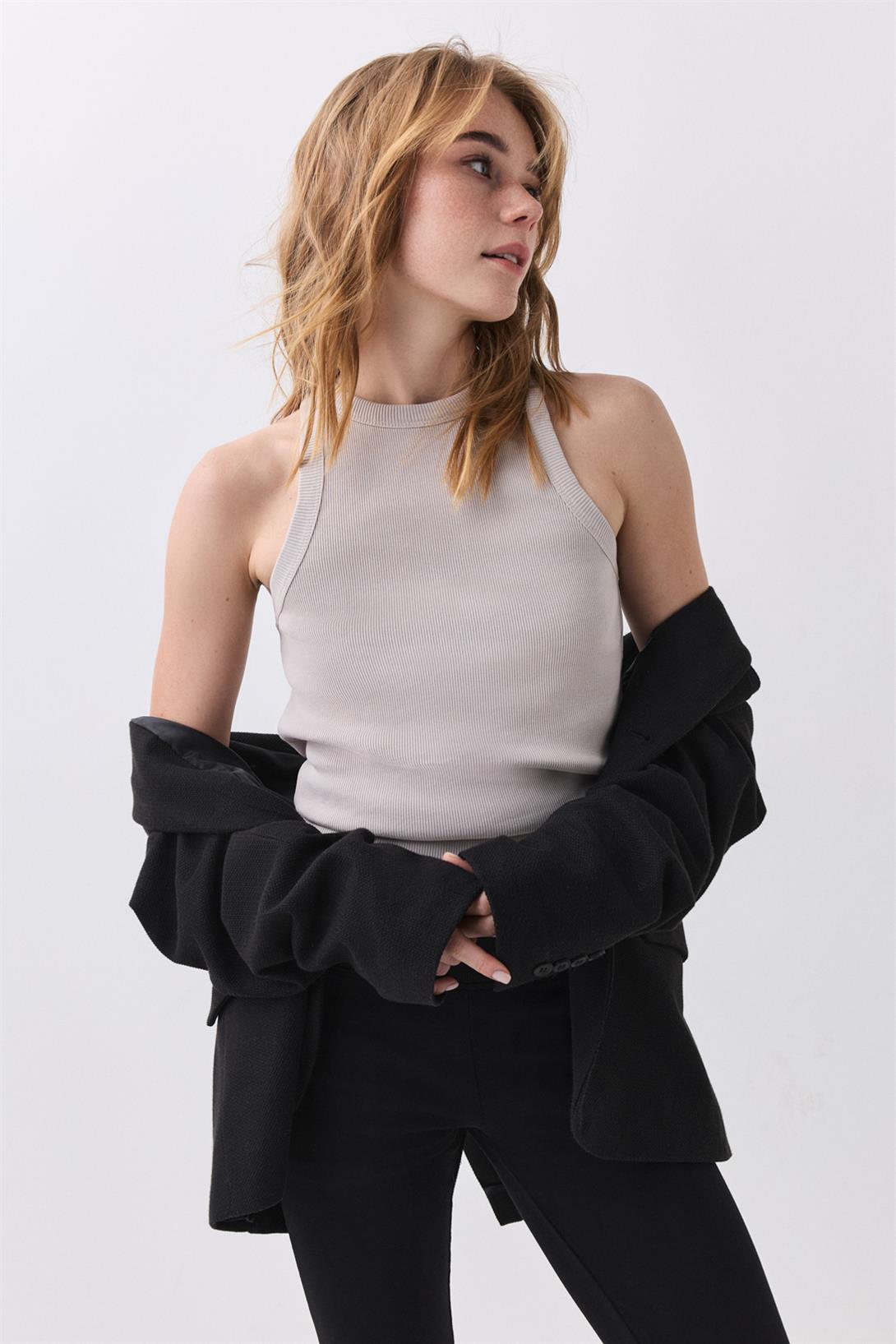 Kadın Bisiklet Yaka Örme Atlet Bej 9016