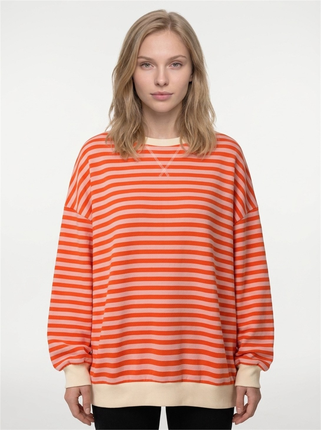 Kadın Çizgili Ribanalı Oversize Sweatshirt Turuncu Pembe 