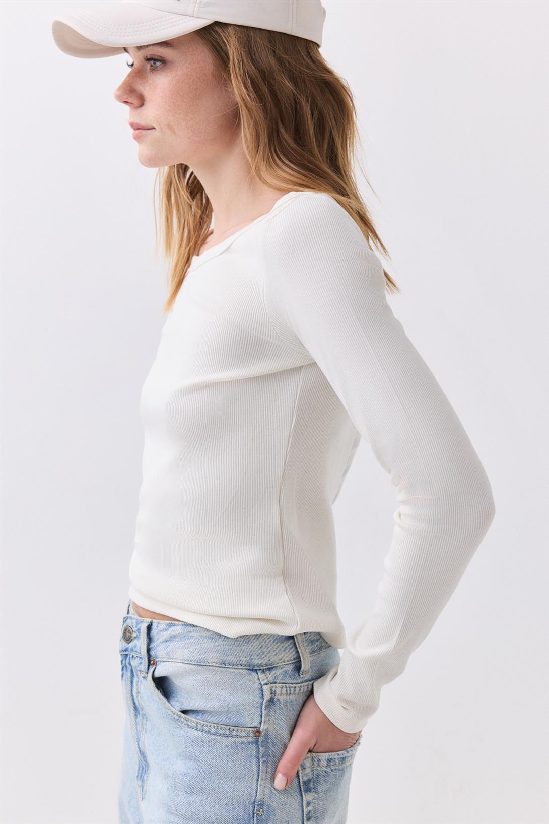 Kadın Kayık Yaka Fitilli Uzun Kollu Bluz Beyaz 9022