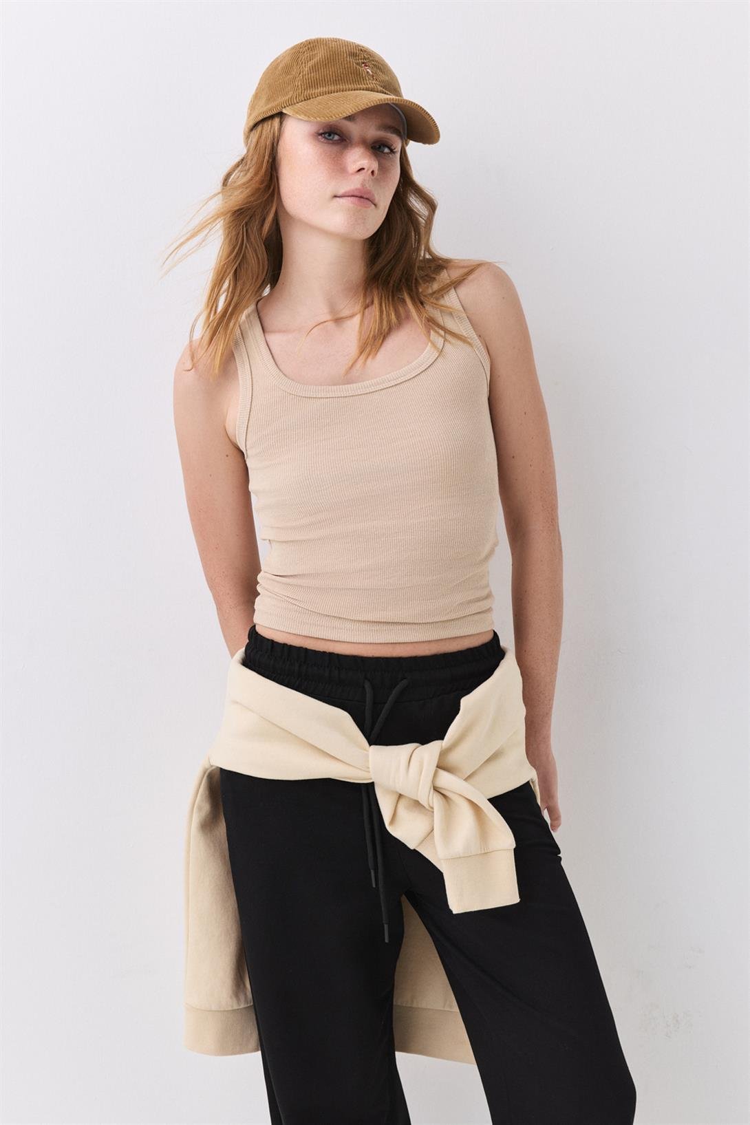 Kadın Fitilli Görünümlü Kalın Askılı Atlet Bej 9012