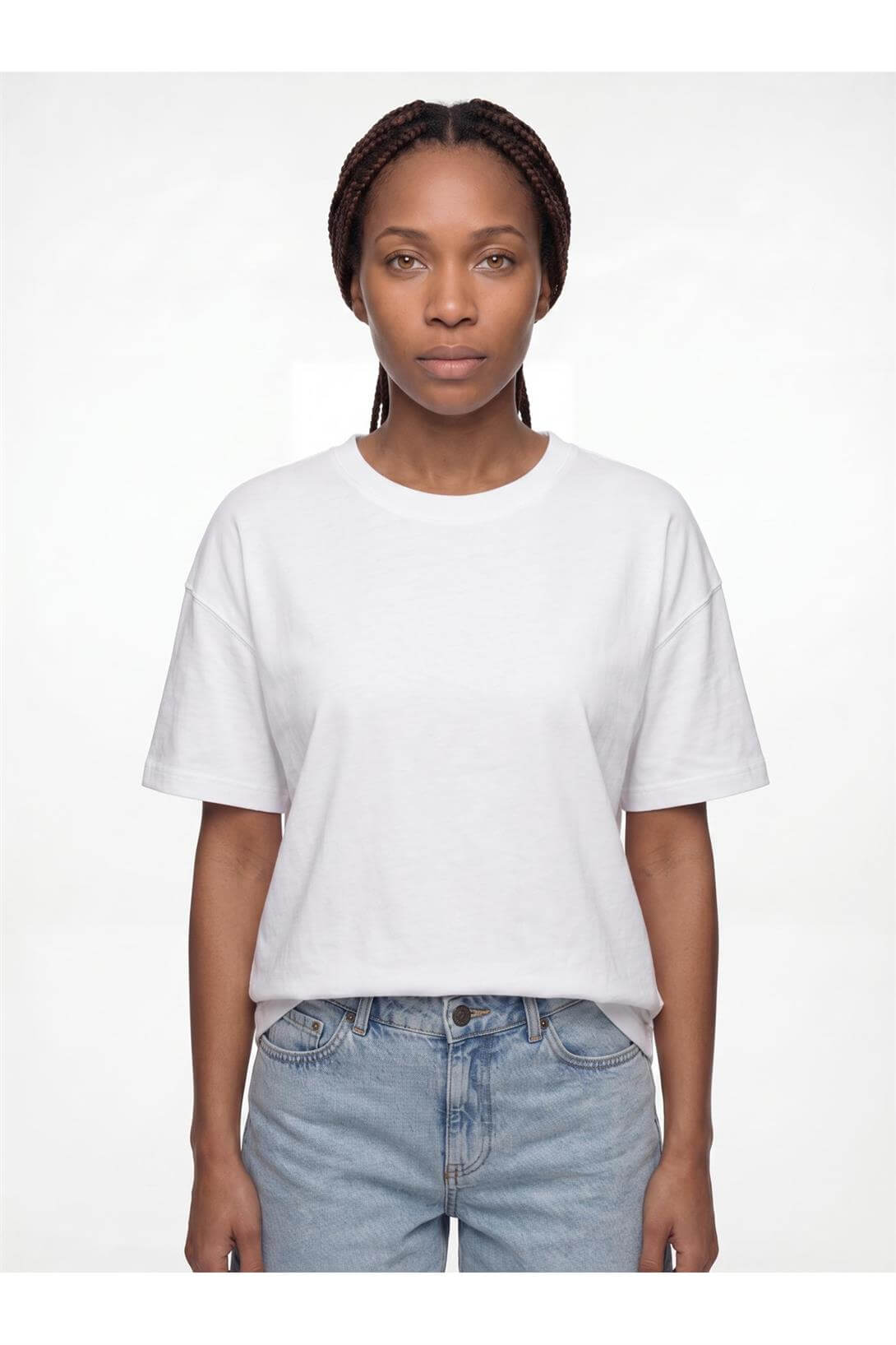 Kadın %100 Organik Pamuk Relaxed Fit Yuvarlak Yakalı Tshirt Beyaz 9016