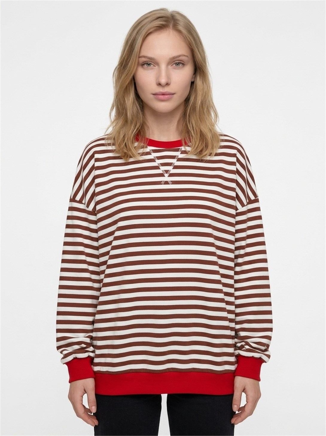 Kadın Çizgili Ribanalı Oversize Sweatshirt Kahverengi Beyaz