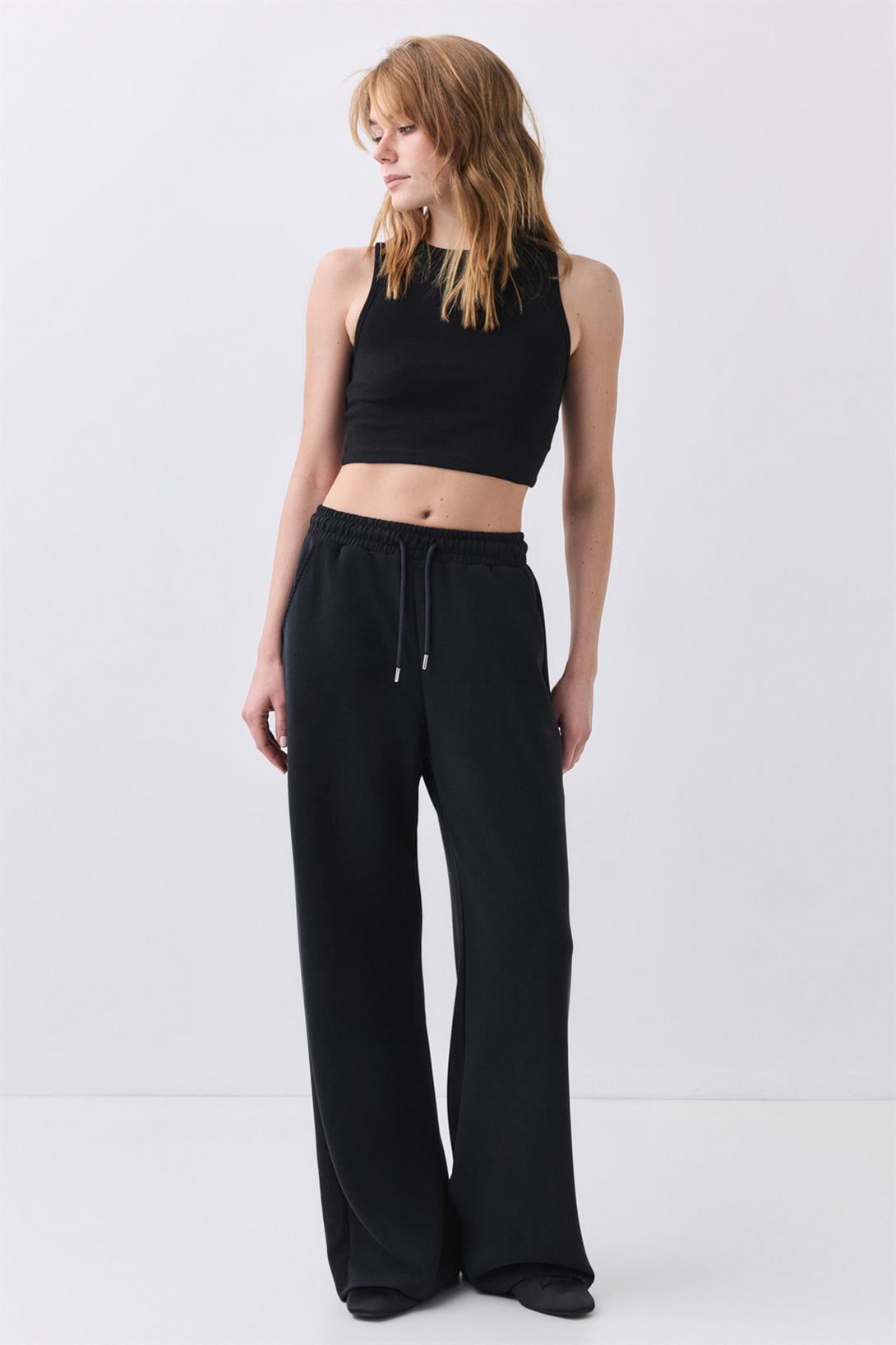 Kadın Pamuklu Fitilli Esnek Kumaşlı Crop Bluz Siyah 9014