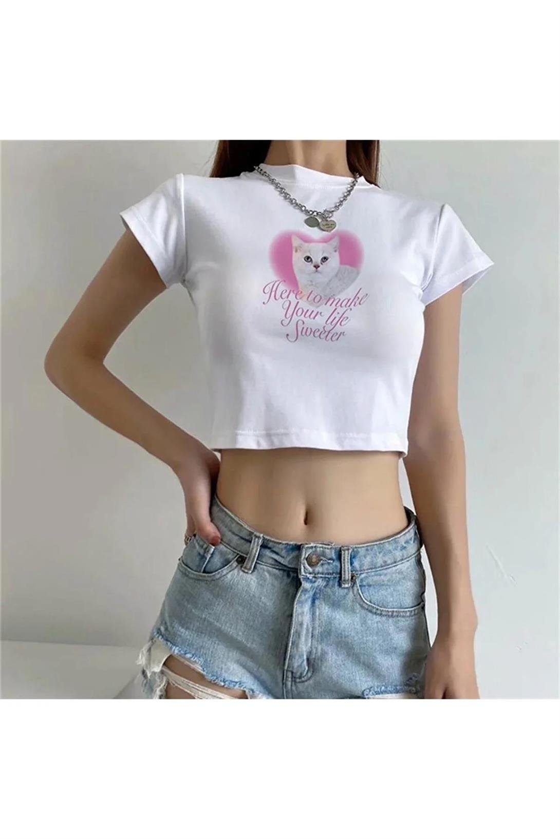 Kadın Pretty Cat & Heart Crop Beyaz