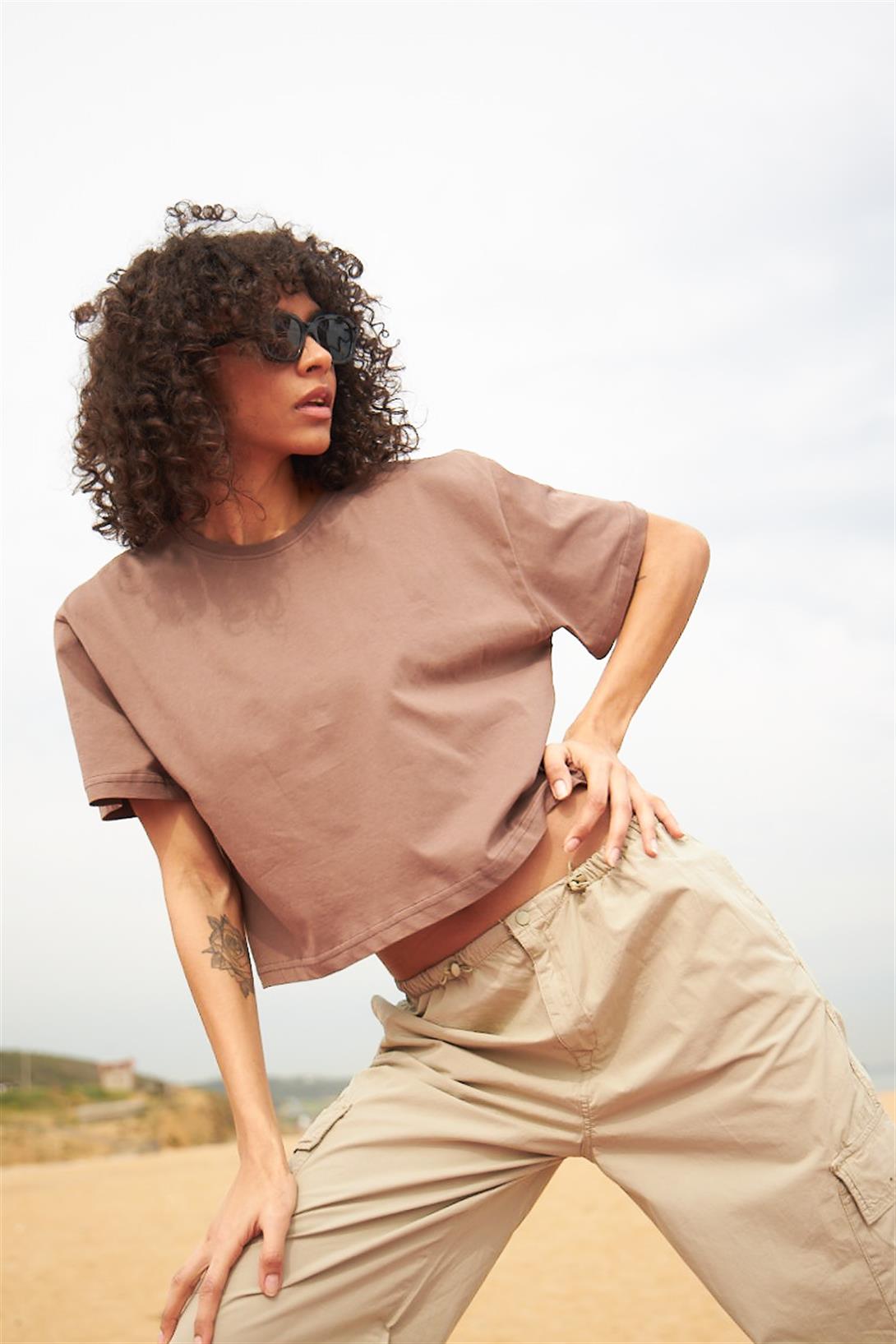 Trendiz Kadın Crop Tshirt Kahve