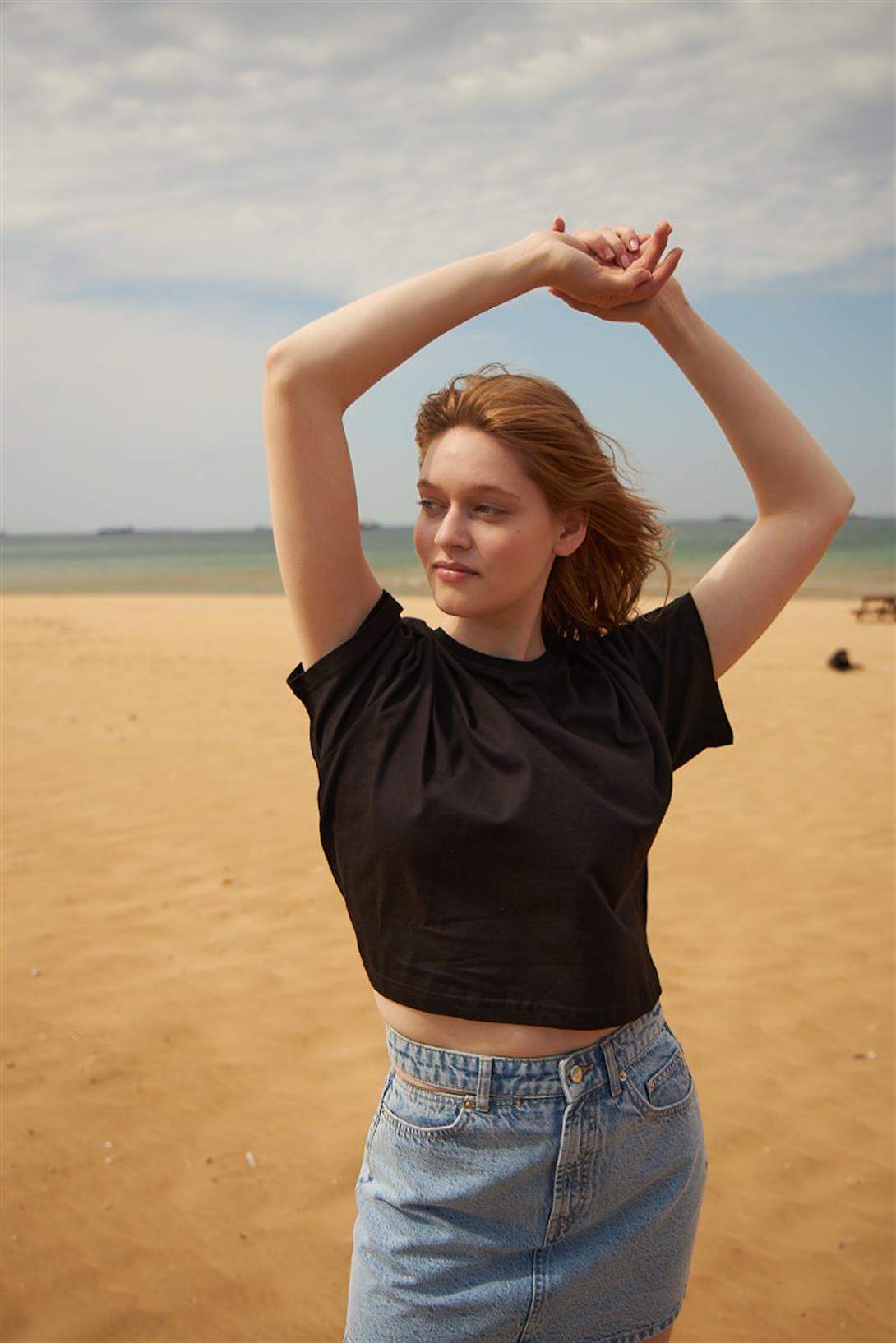 Trendiz Kadın Crop Tshirt Siyah