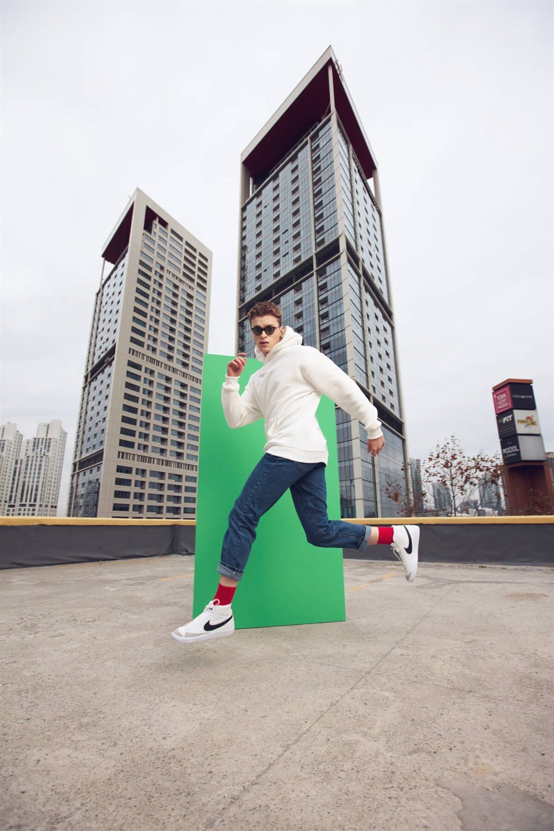 Trendiz Made in Disintegration Beyaz Unisex Sweatshirt Hoodie