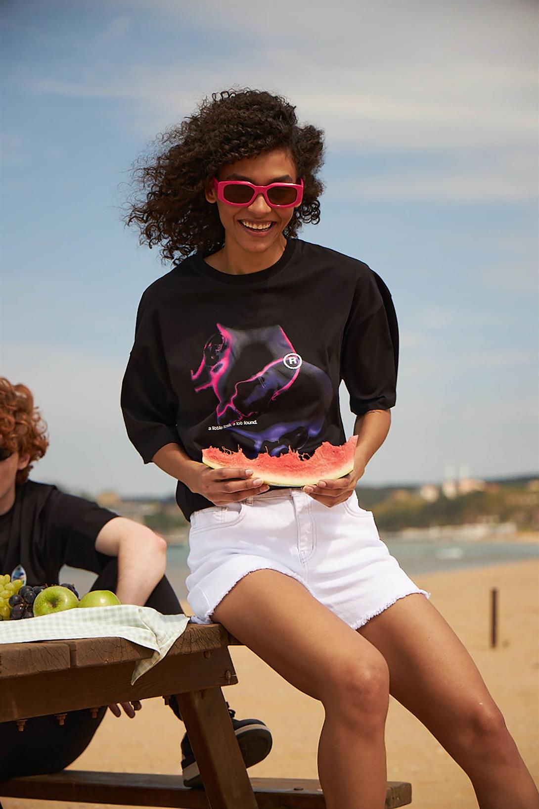 Trendiz Unisex a Little Lost Tshirt Siyah