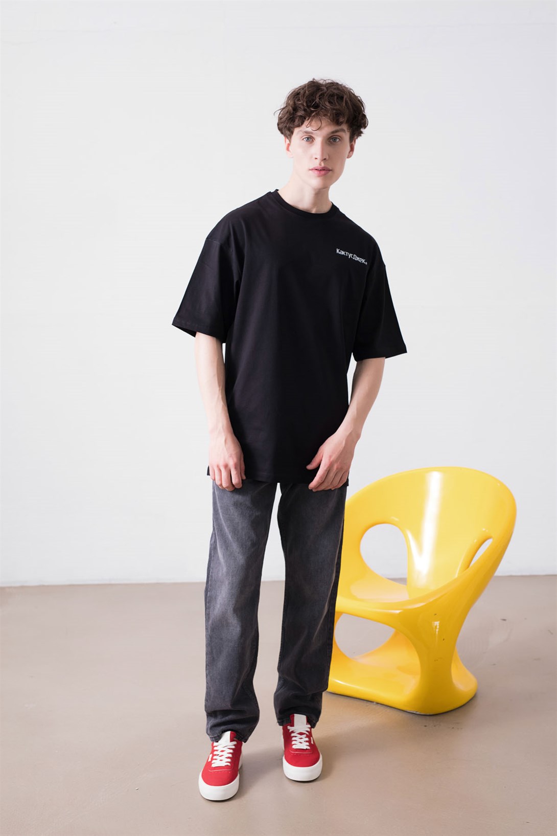 Trendiz Unisex Astronomical Siyah Tshirt