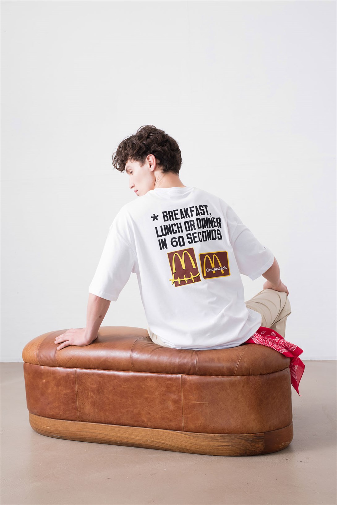 Trendiz Unisex Breakfast Cactus Jack Beyaz  Tshirt