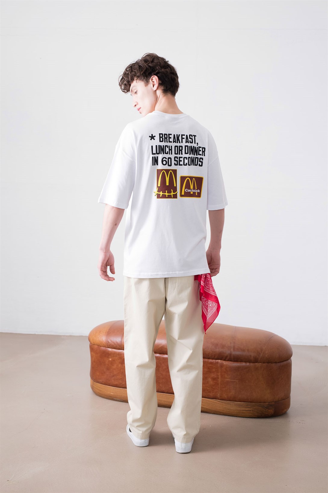 Trendiz Unisex Breakfast Cactus Jack Beyaz  Tshirt