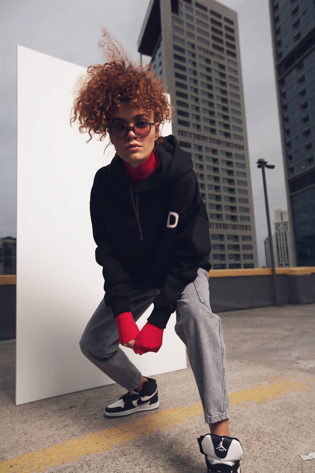 Trendiz Unisex D Harfli Siyah Sweatshirt Hoodie