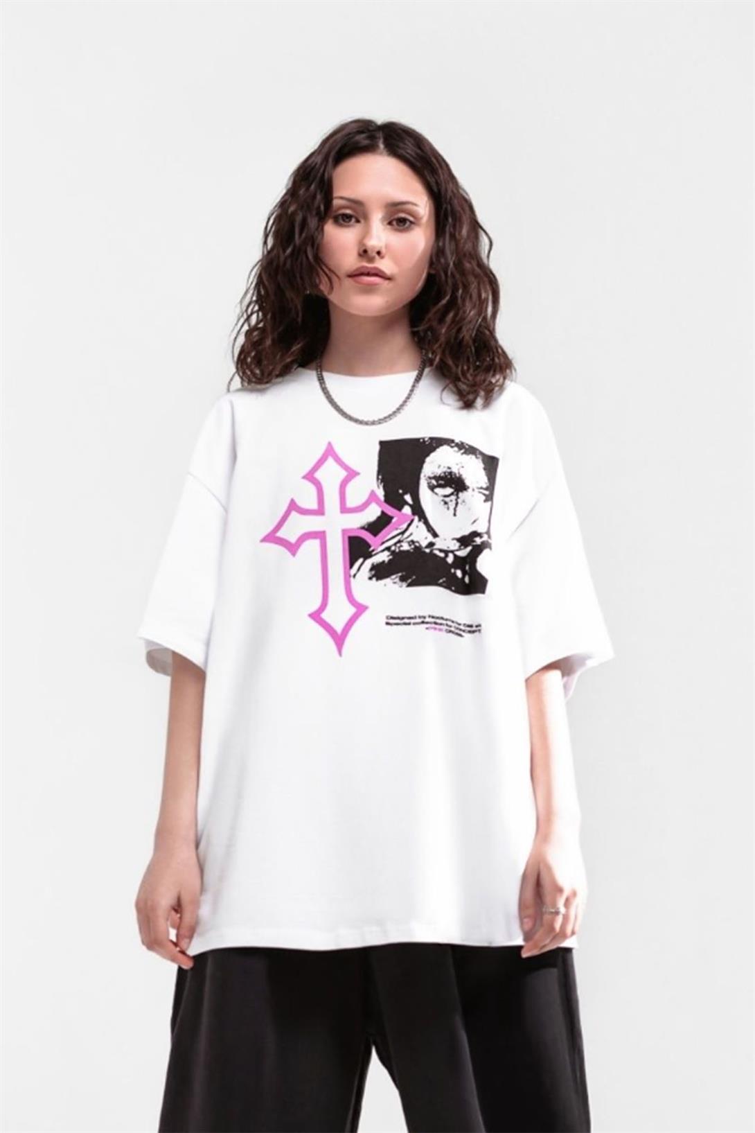 Trendiz Unisex Gothic Pembe Haç Tshirt Beyaz
